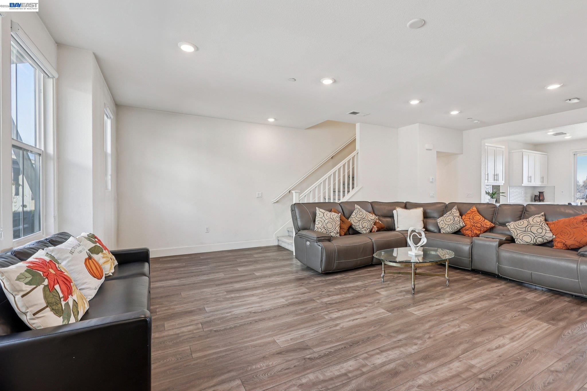 Photo #11: 41133935 Listing: Photo #11