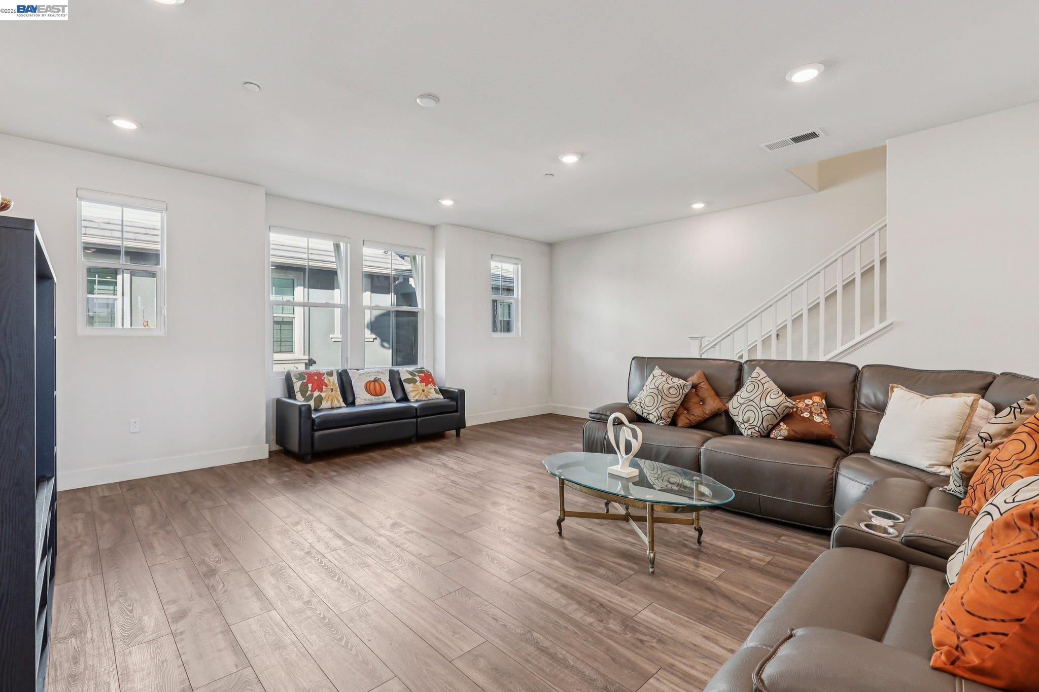 Photo #10: 41133935 Listing: Photo #10
