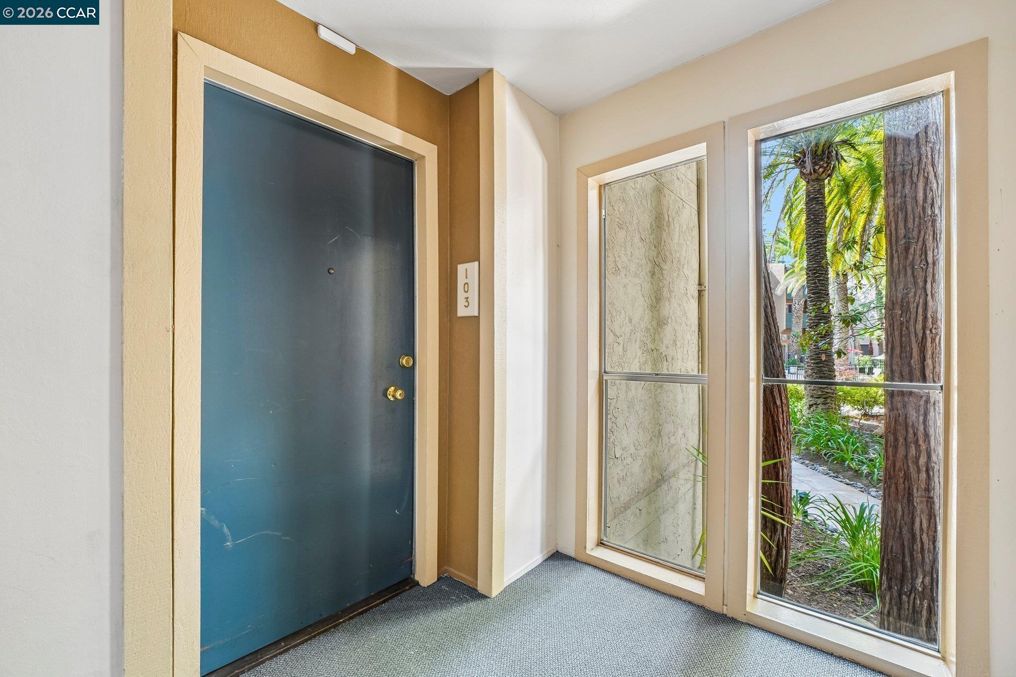Photo #1: 41133943 Listing: Photo #1
