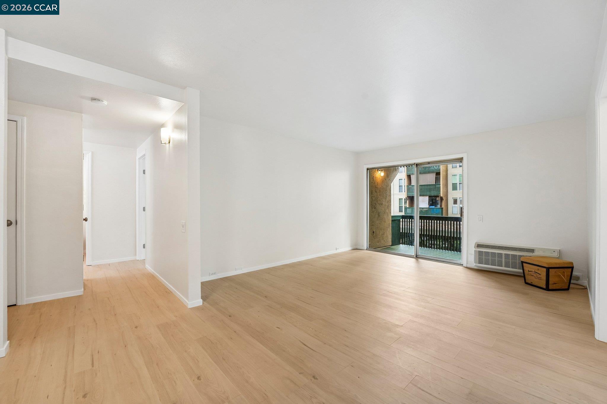 Photo #12: 41133943 Listing: Photo #12
