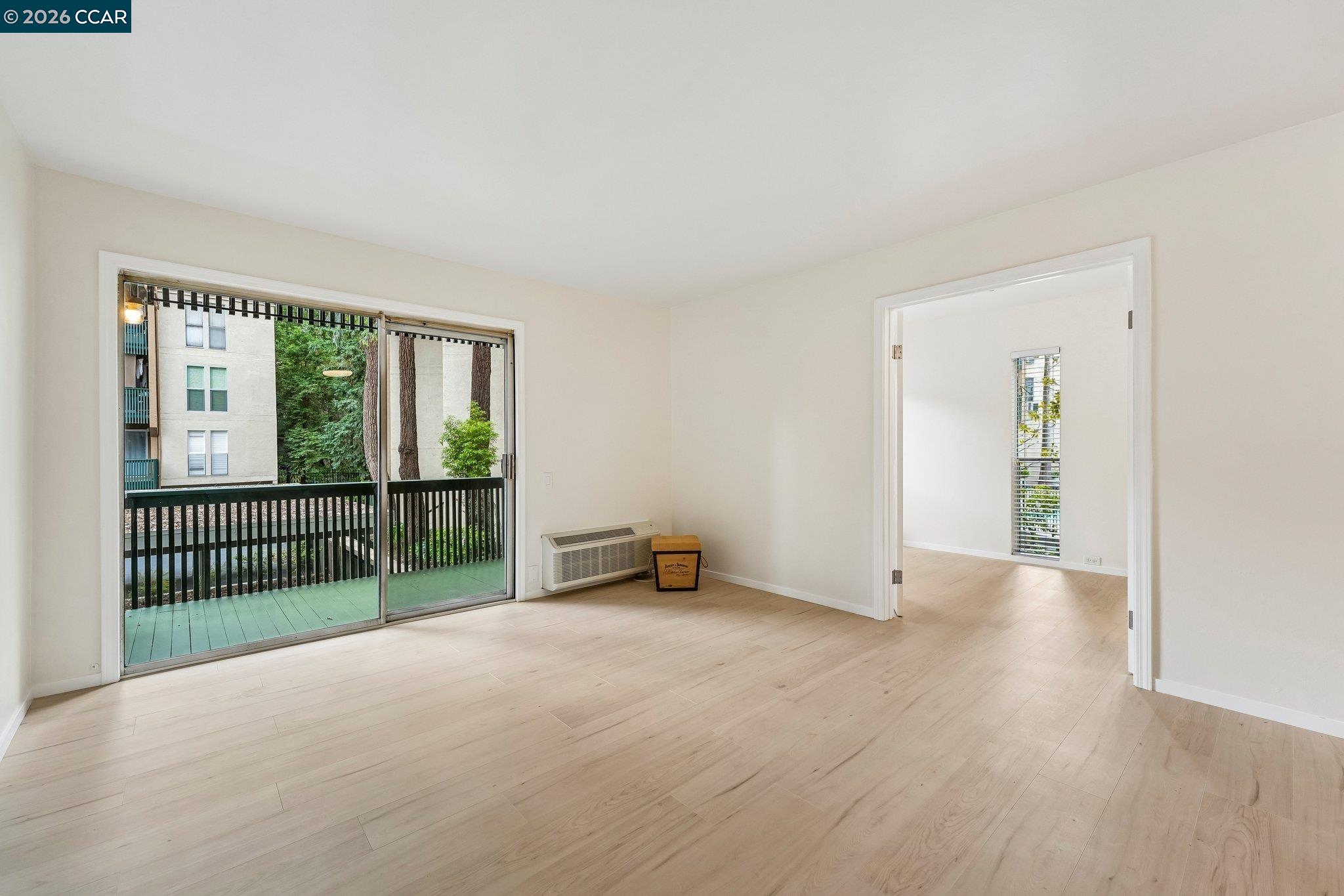 Photo #14: 41133943 Listing: Photo #14