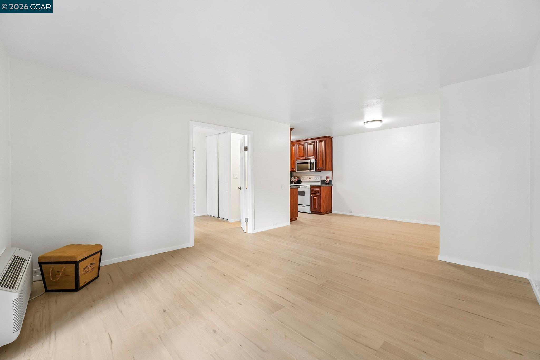 Photo #17: 41133943 Listing: Photo #17