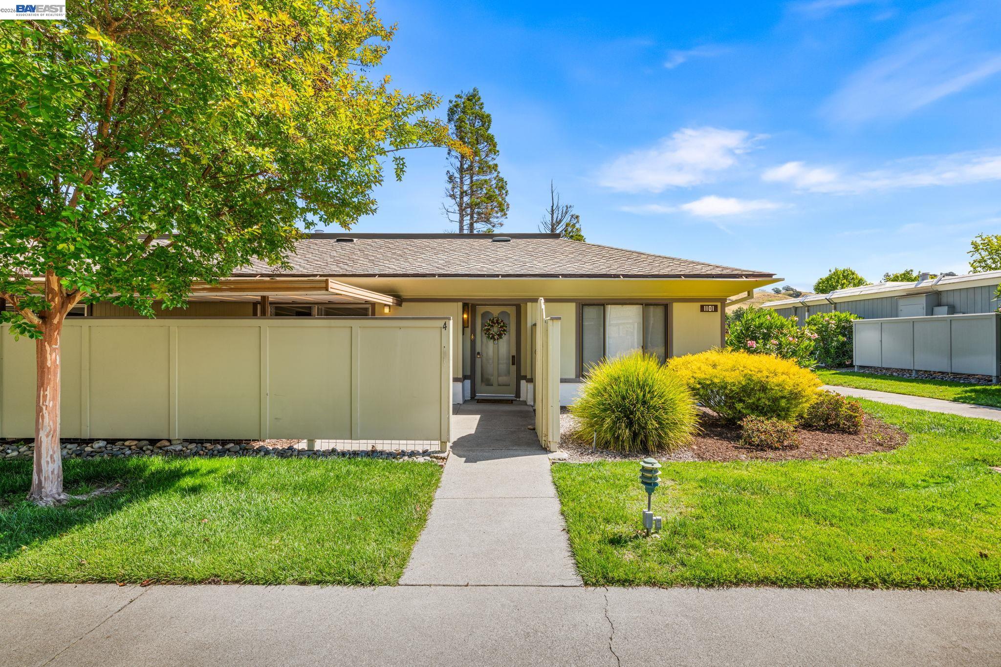Photo #1: 41133949 Listing: Photo #1