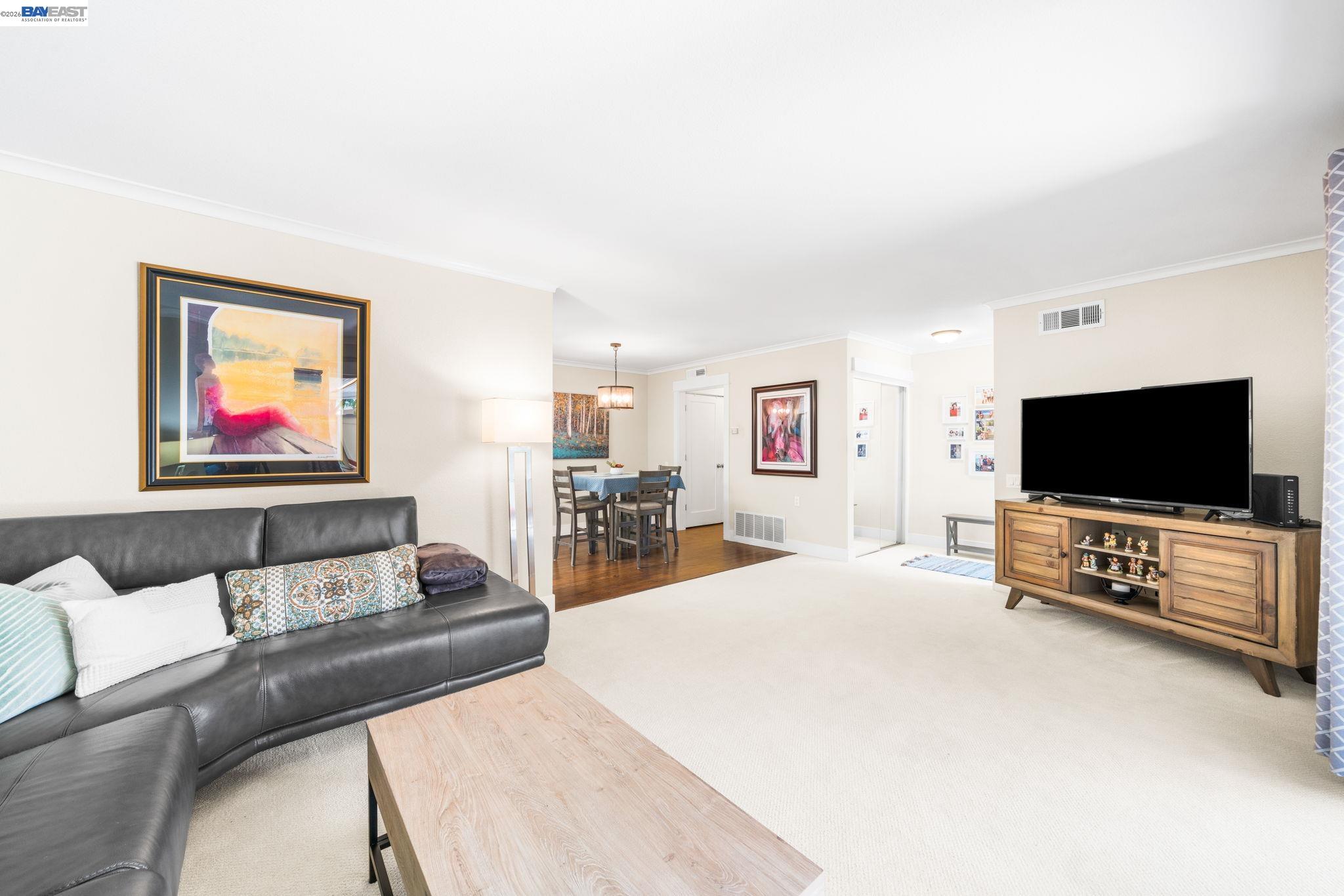 Photo #12: 41133949 Listing: Photo #12