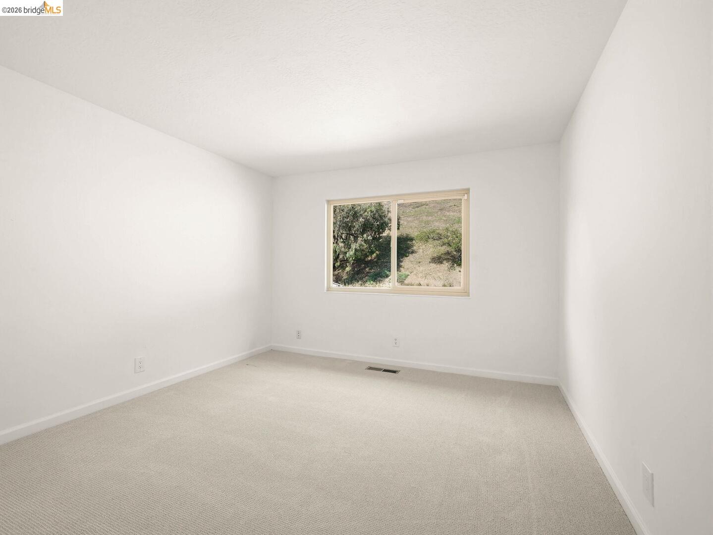 Photo #34: 41133953 Listing: Photo #34