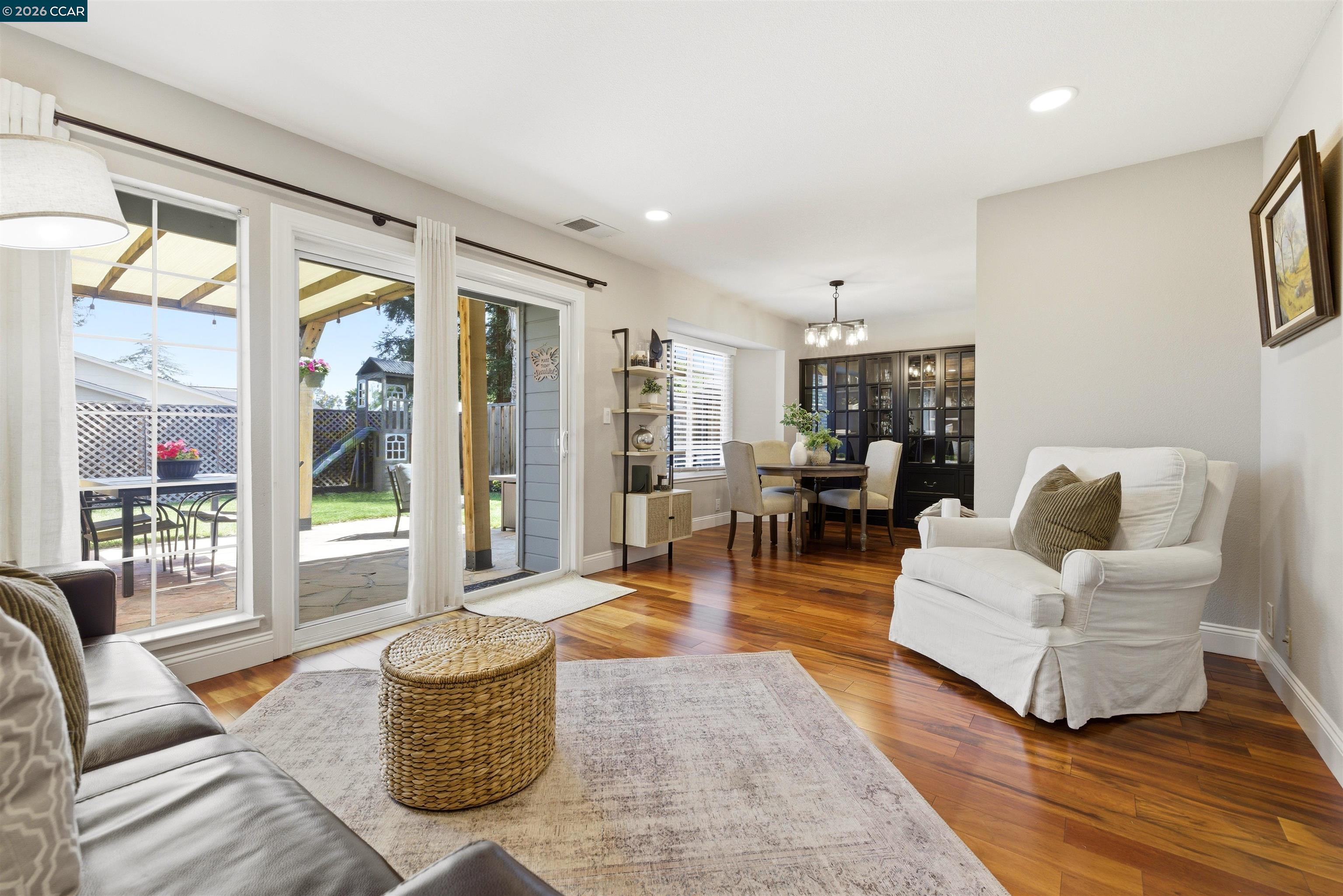 Photo #15: 41133960 Listing: Photo #15