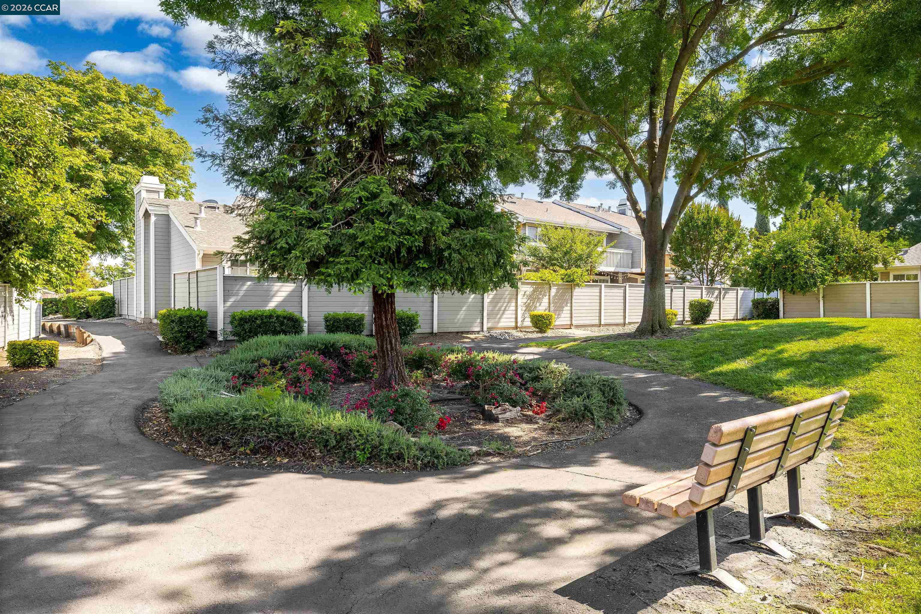 Photo #37: 41133960 Listing: Photo #37