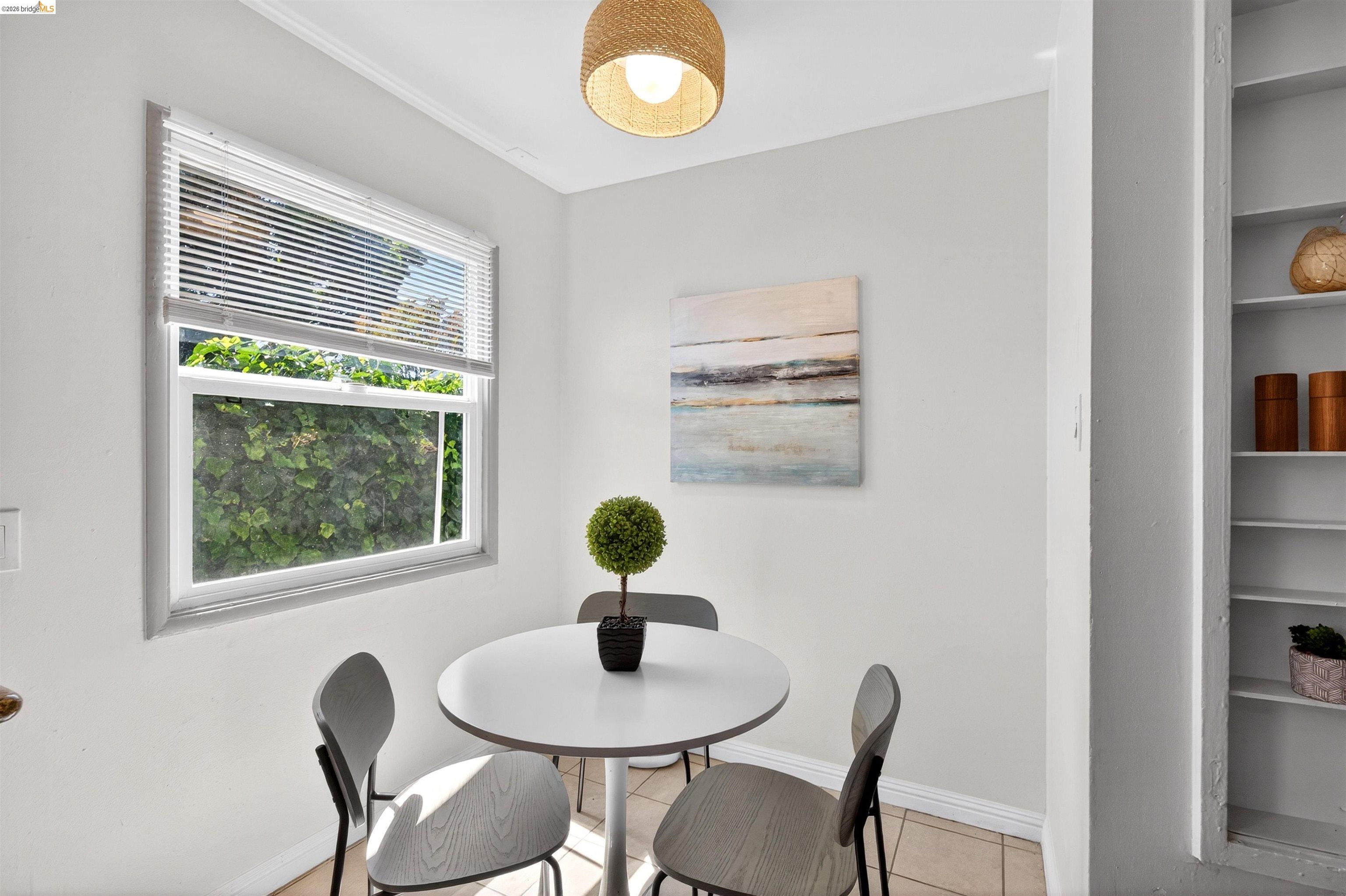 1137 Seminary Ave, Oakland CA 94621 — photo 3