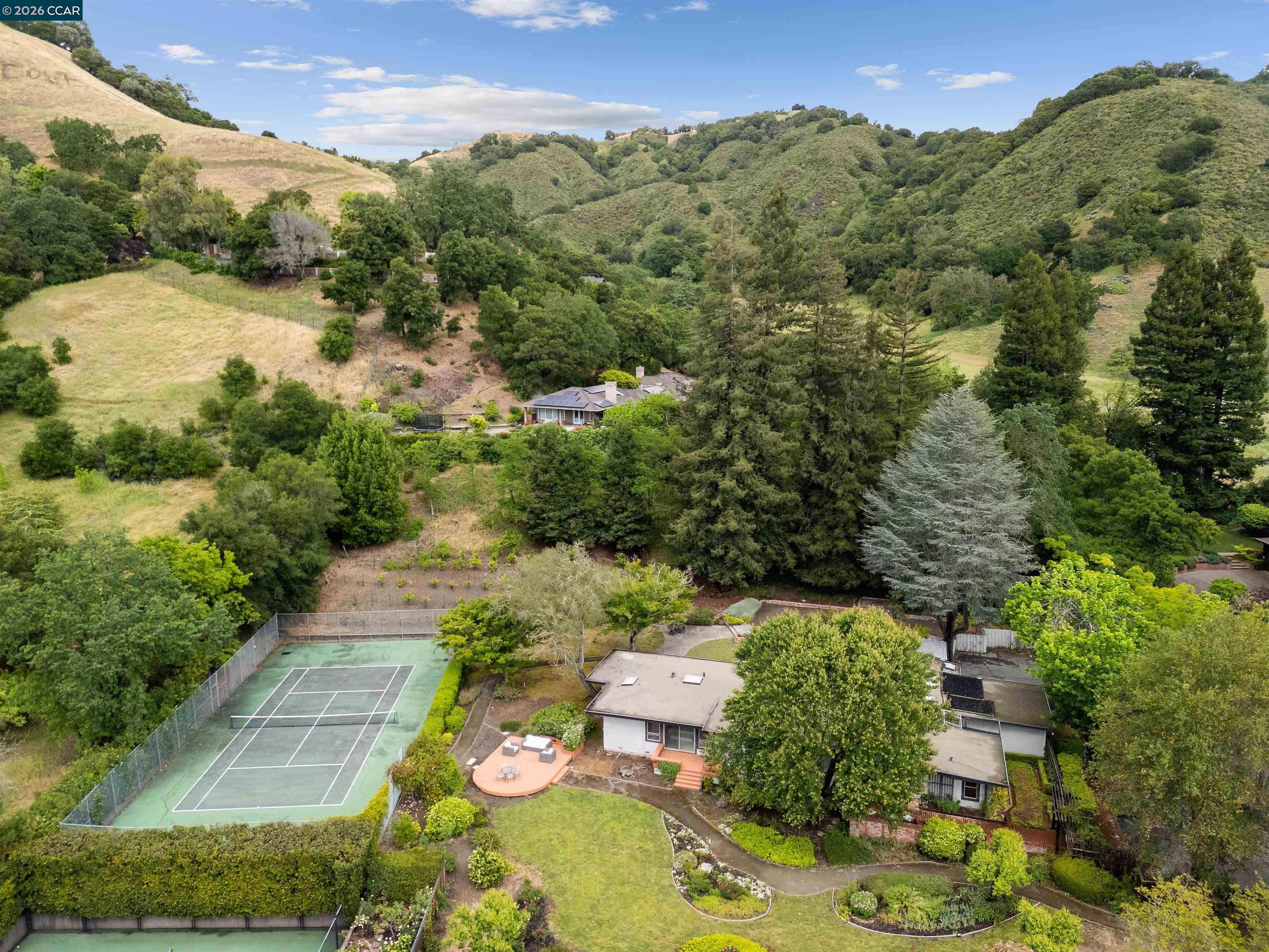 3814 Happy Valley Rd, Lafayette, CA, 94549