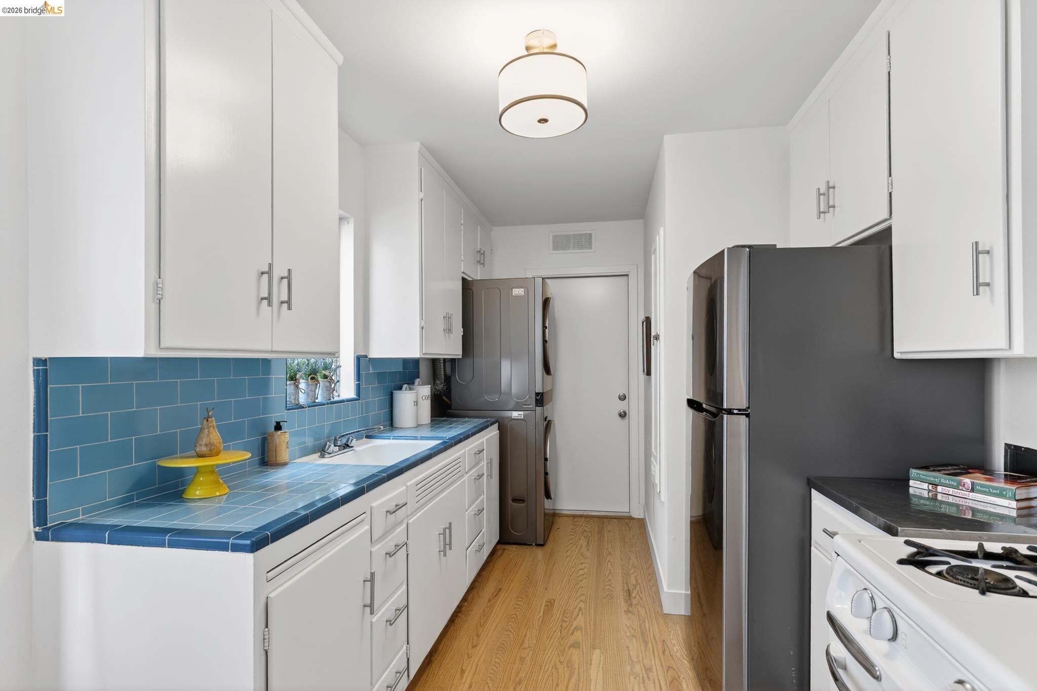Photo #11: 41133993 Listing: Photo #11
