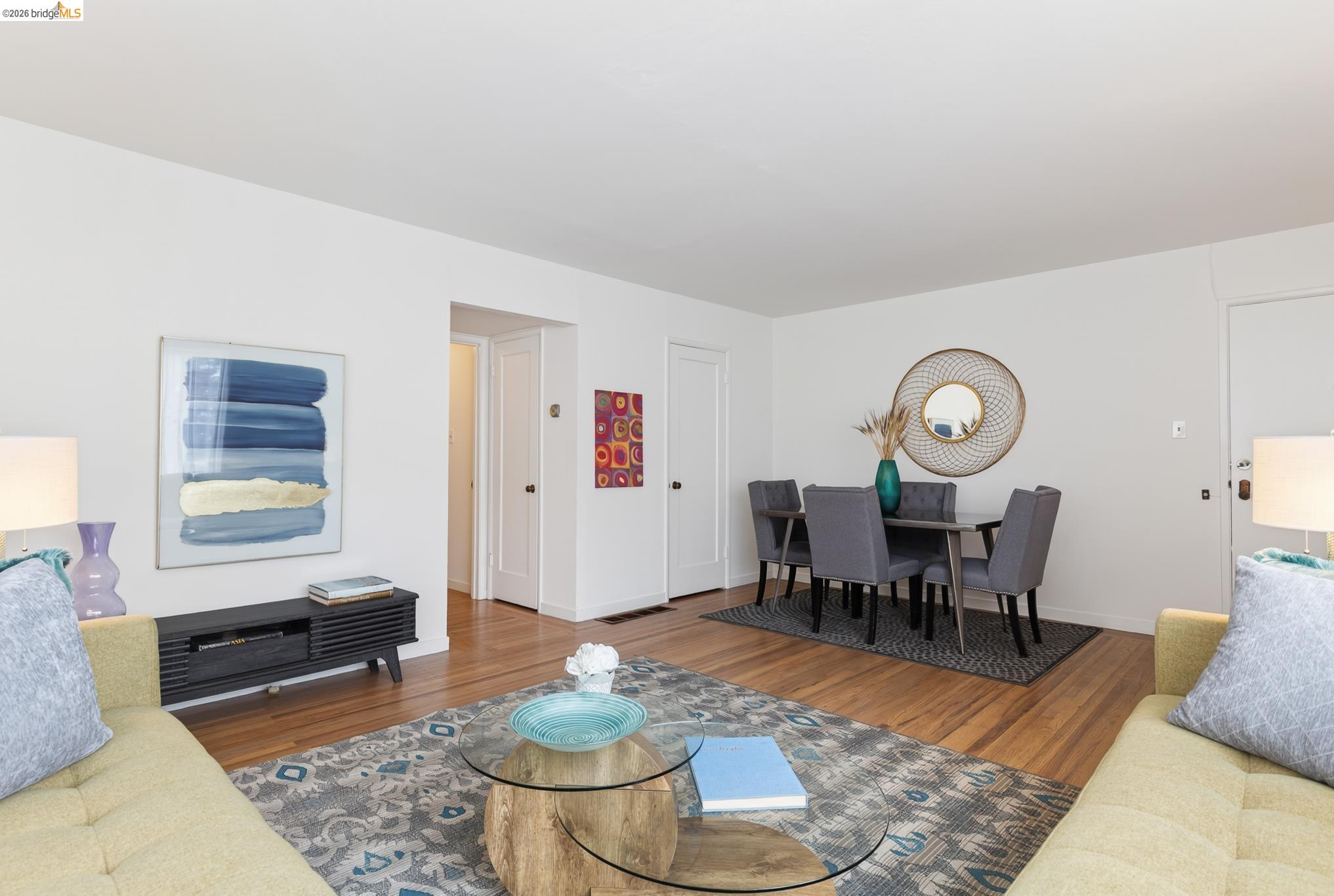 Photo #5: 41133993 Listing: Photo #5