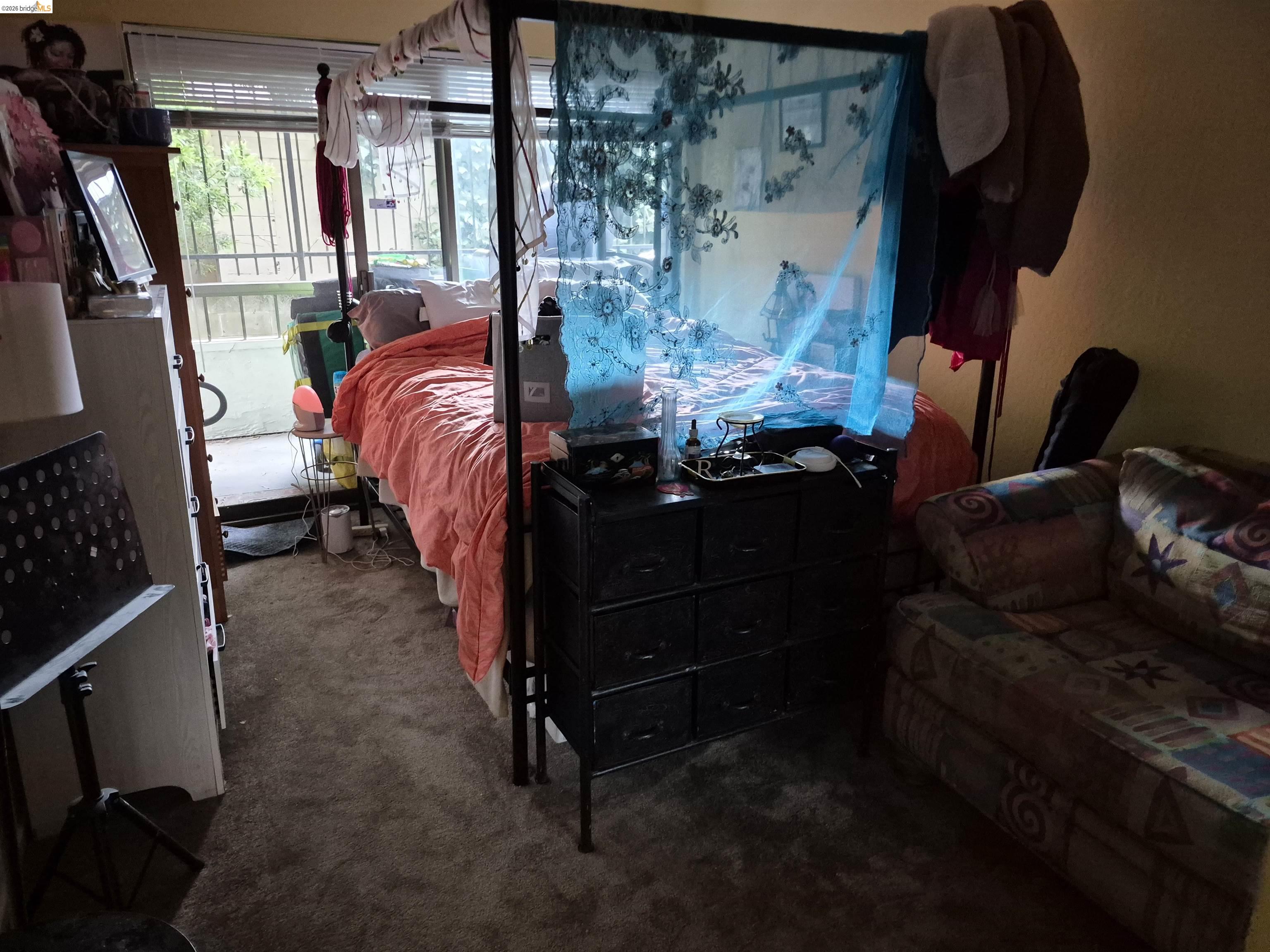 Photo #6: 41133998 Listing: Photo #6