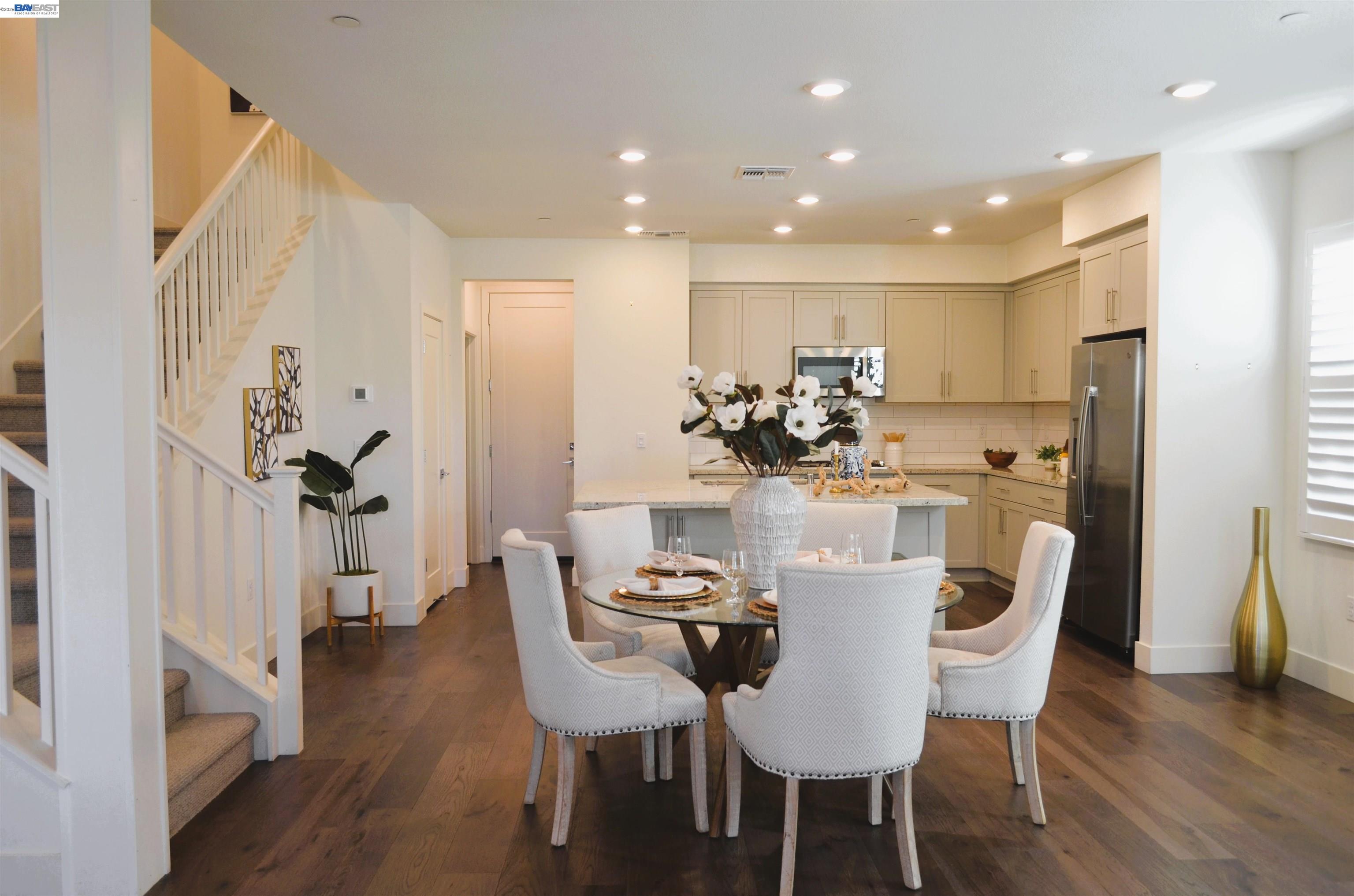 Photo #6: 41134011 Listing: Photo #6