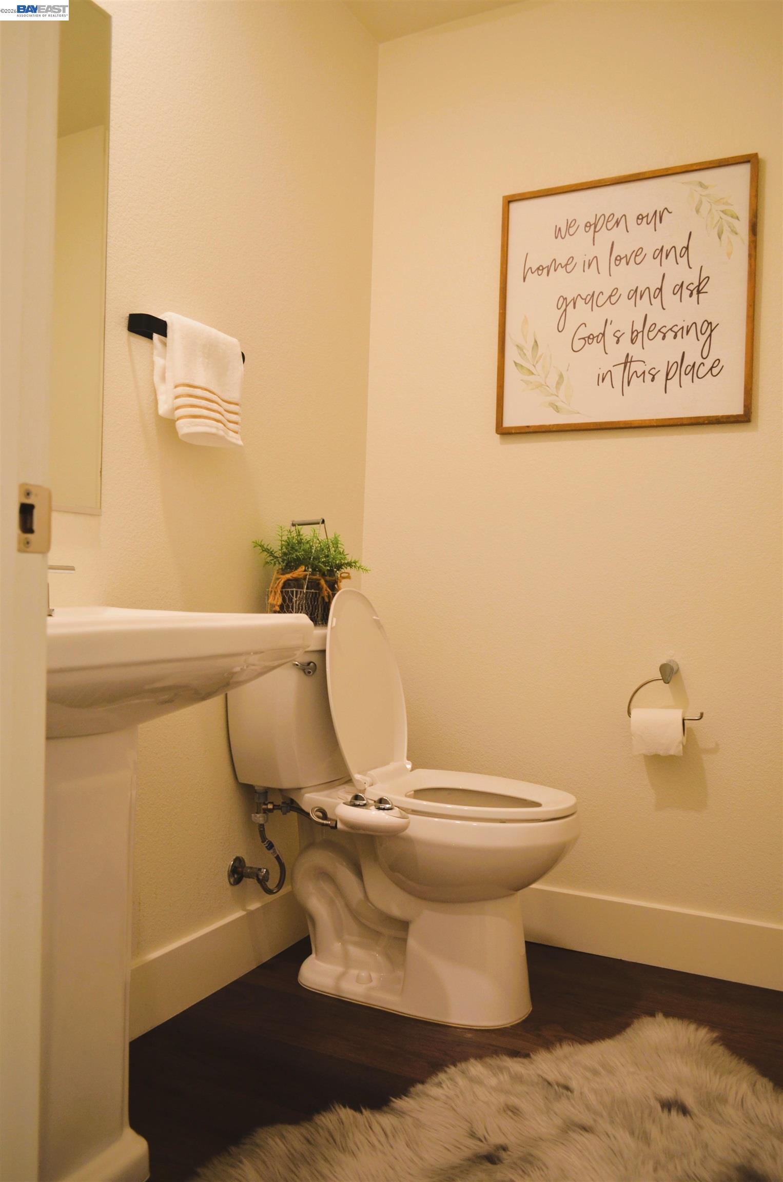 Photo #8: 41134011 Listing: Photo #8