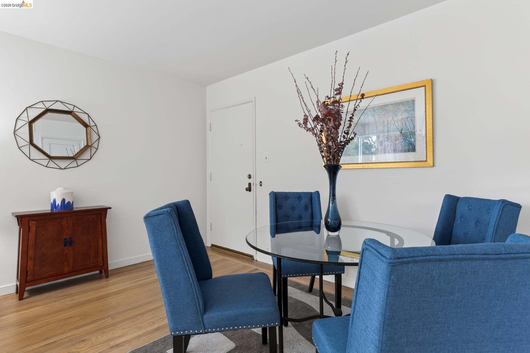 Photo #8: 41134014 Listing: Photo #8