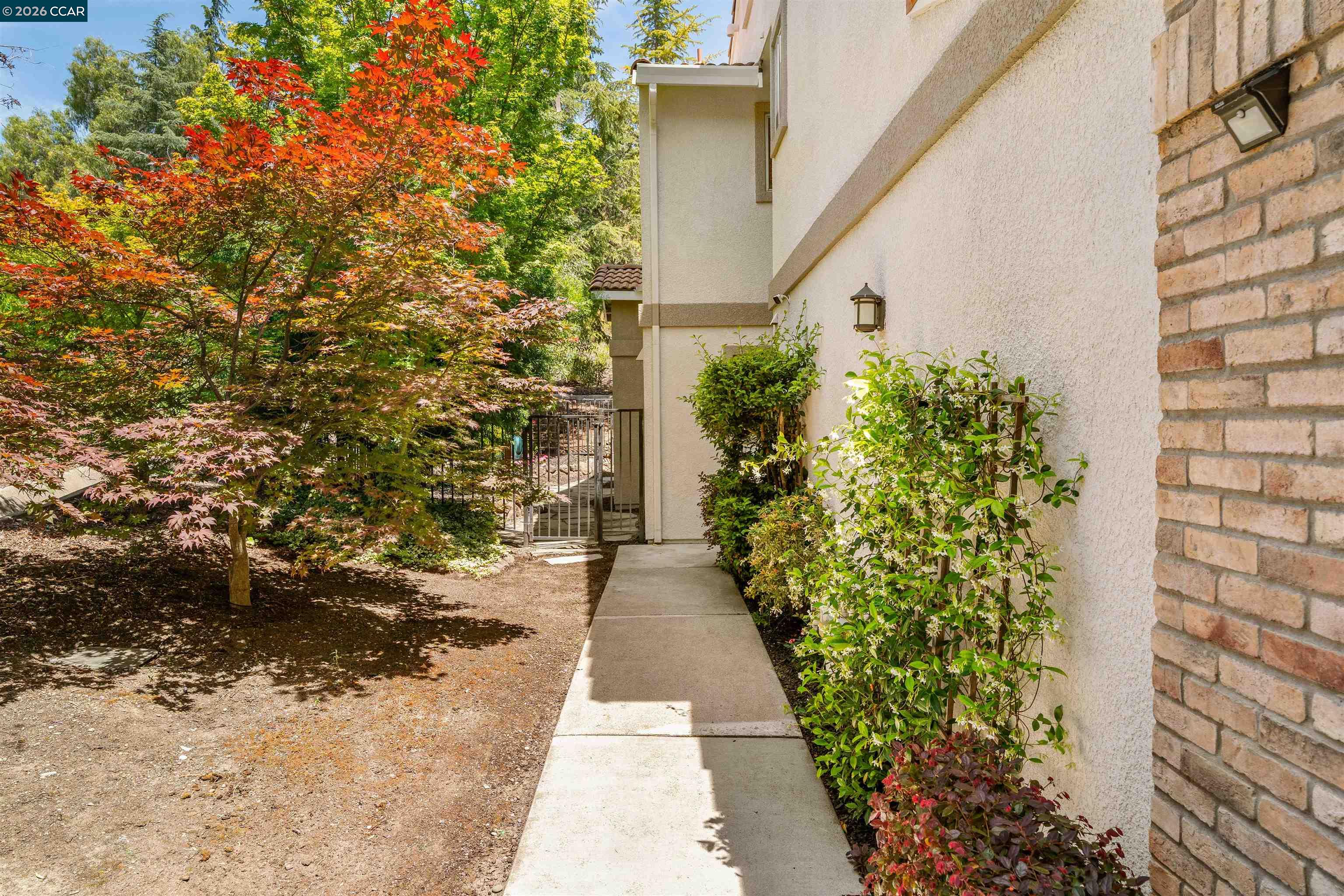 Photo #17: 41134022 Listing: Photo #17