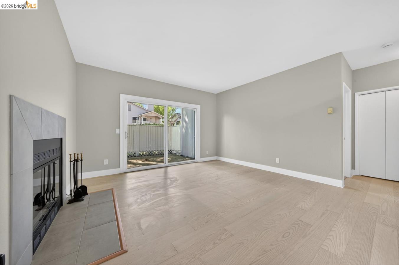 Photo #4: 41134031 Listing: Photo #4