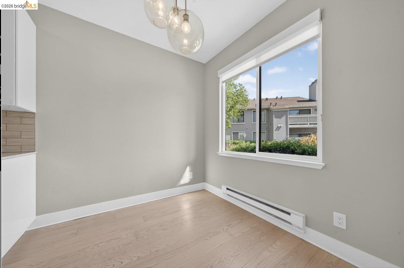 Photo #8: 41134031 Listing: Photo #8