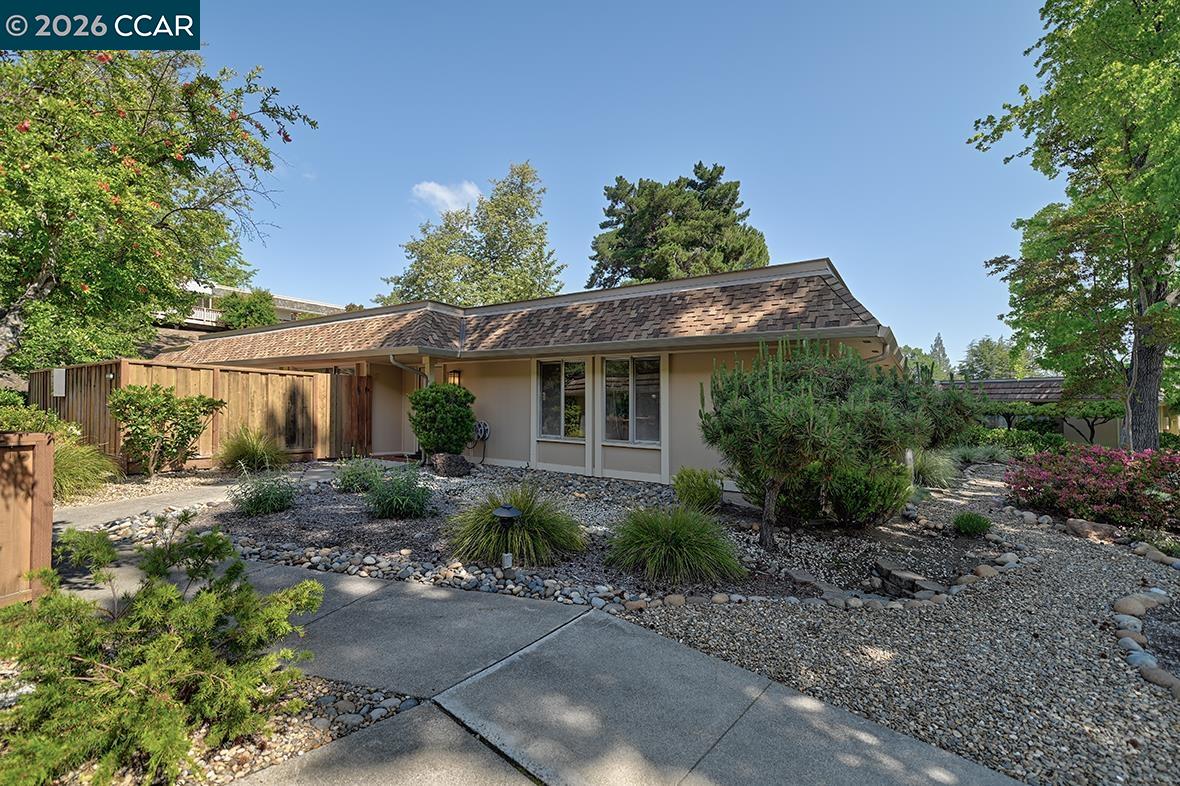 Photo #1: 41134062 Listing: Photo #1