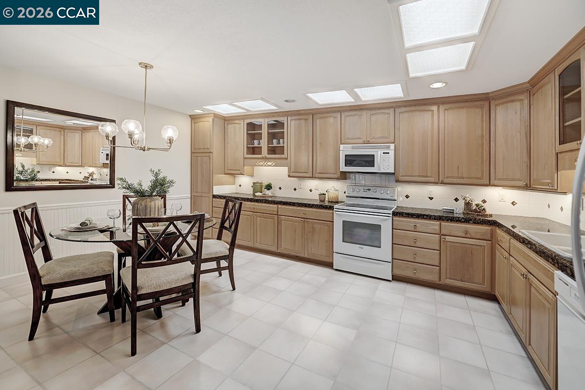 Photo #13: 41134062 Listing: Photo #13