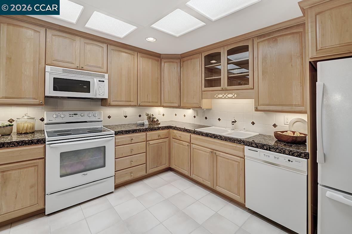 Photo #14: 41134062 Listing: Photo #14