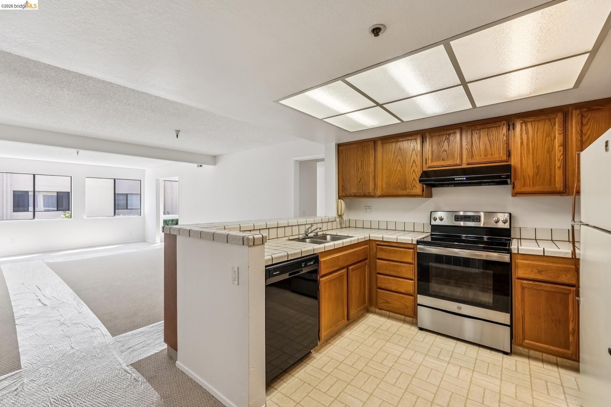 Photo #5: 41134063 Listing: Photo #5