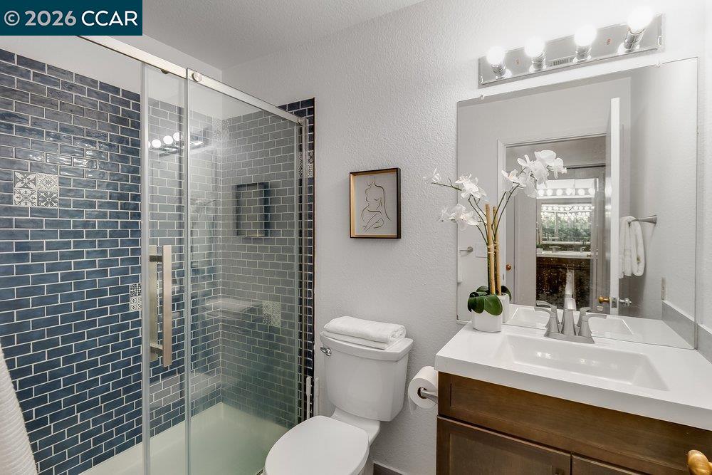Photo #5: 41134079 Listing: Photo #5
