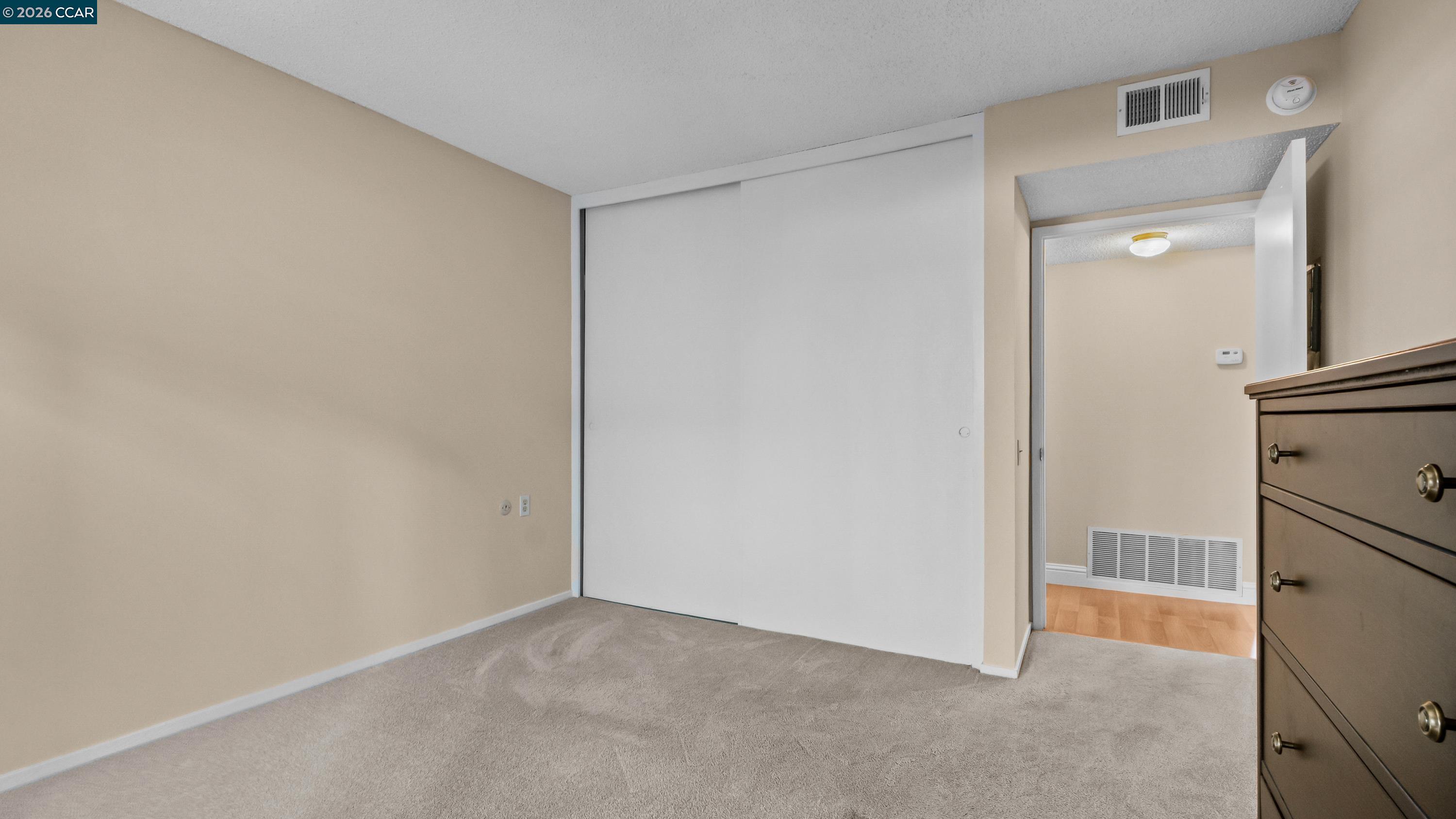 Photo #16: 41134120 Listing: Photo #16