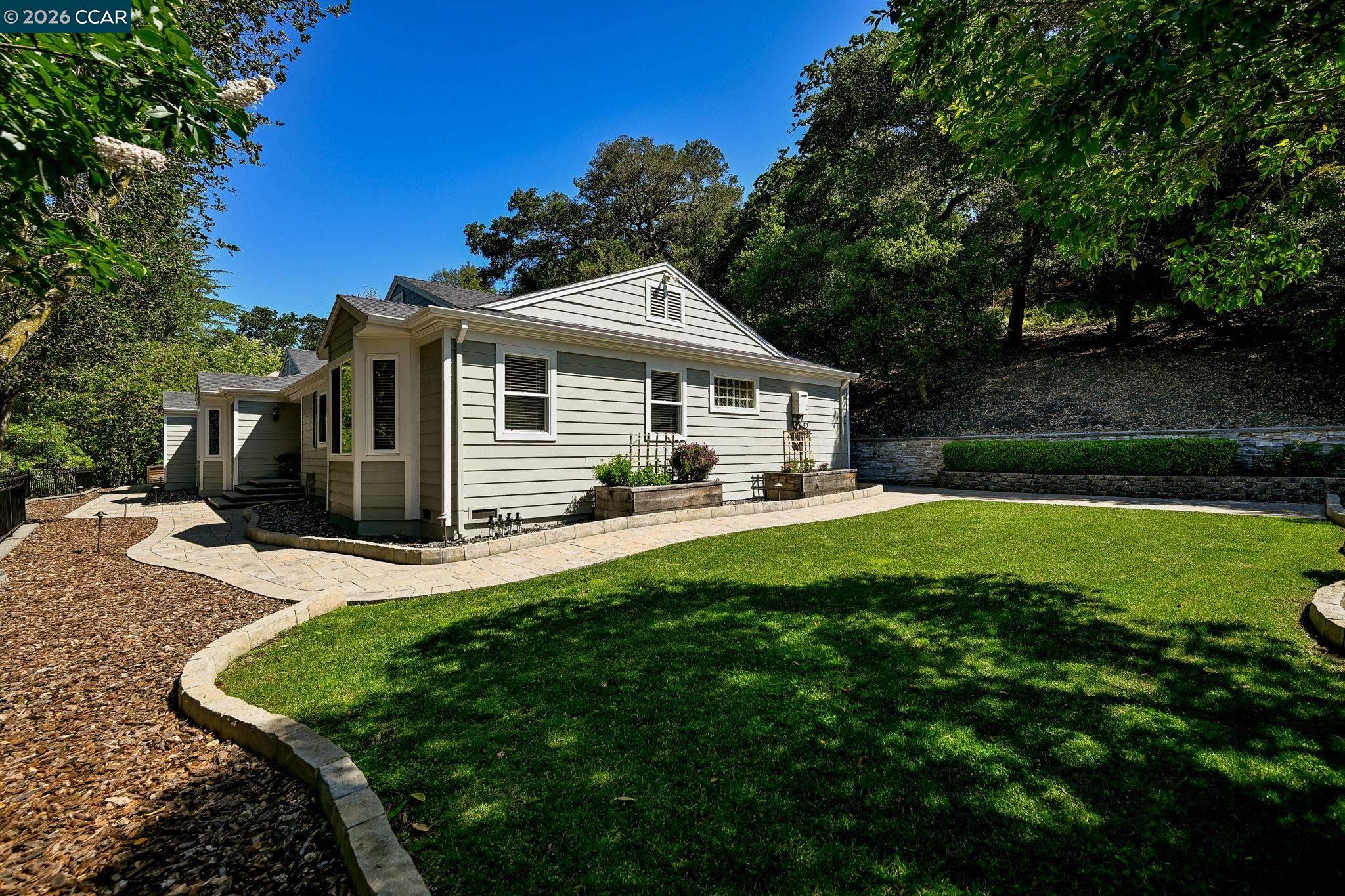 115 Moraga Way, Orinda CA 94563 — photo 27