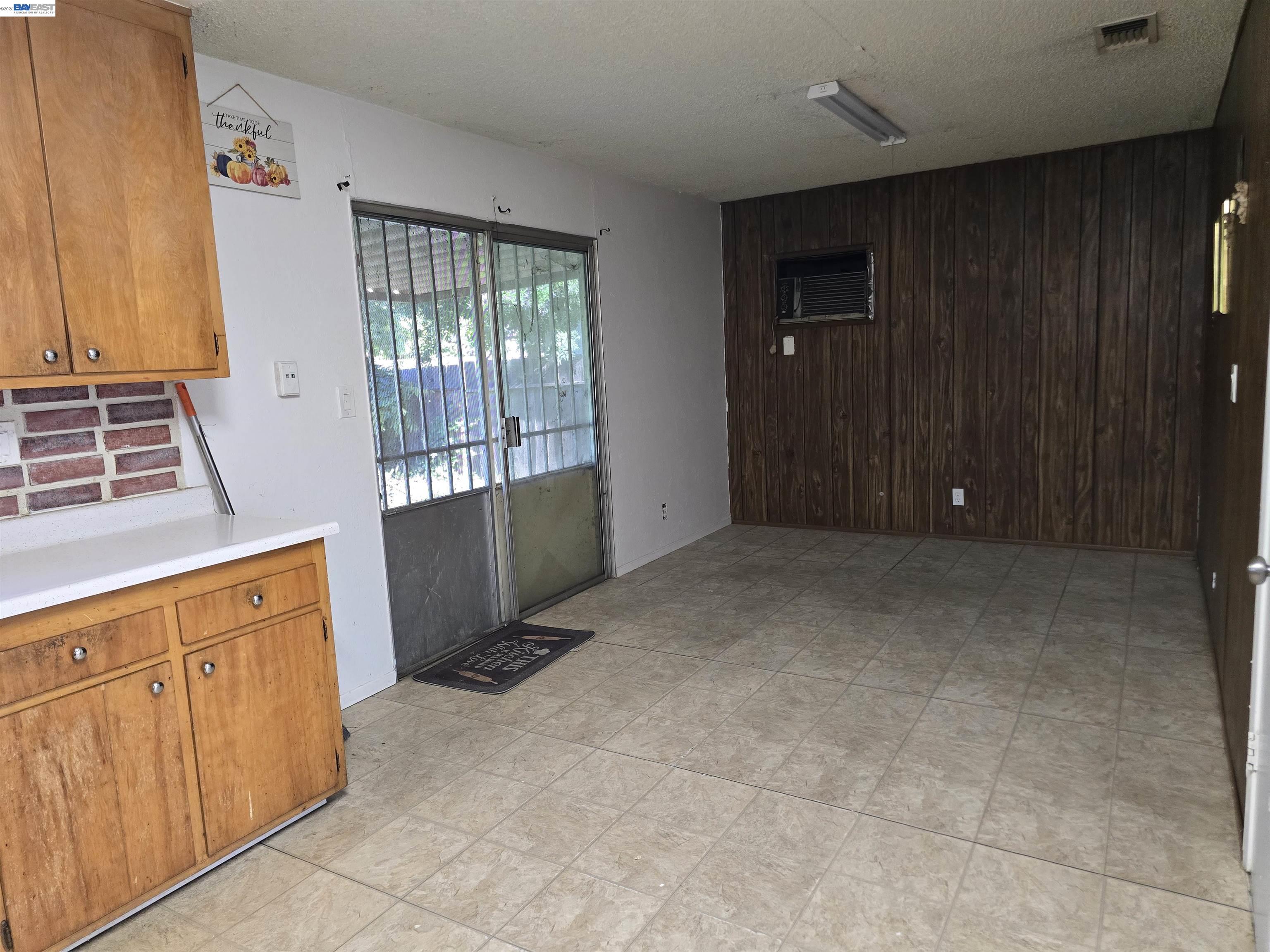6933 Kermit Ln, Stockton CA 95207 — photo 11
