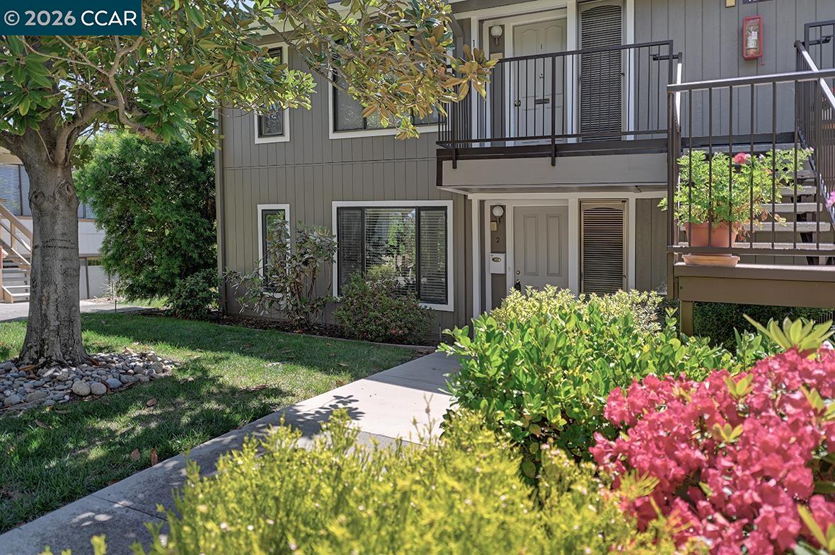 Photo #1: 41134133 Listing: Photo #1