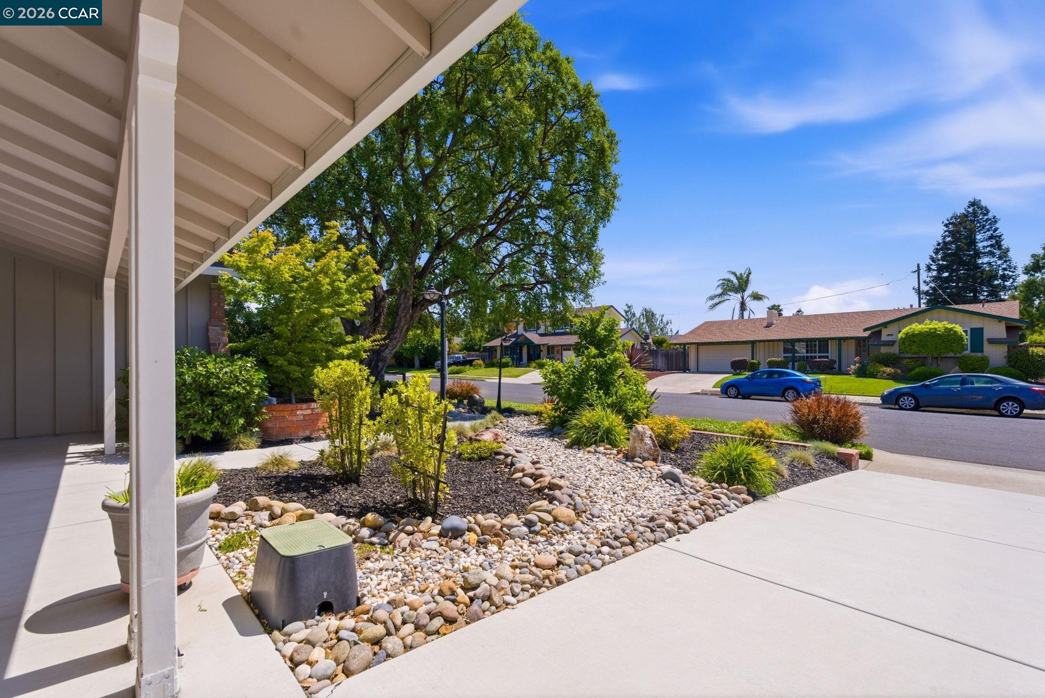 5181 Greenmeadow Dr, Concord CA 94521 — photo 12
