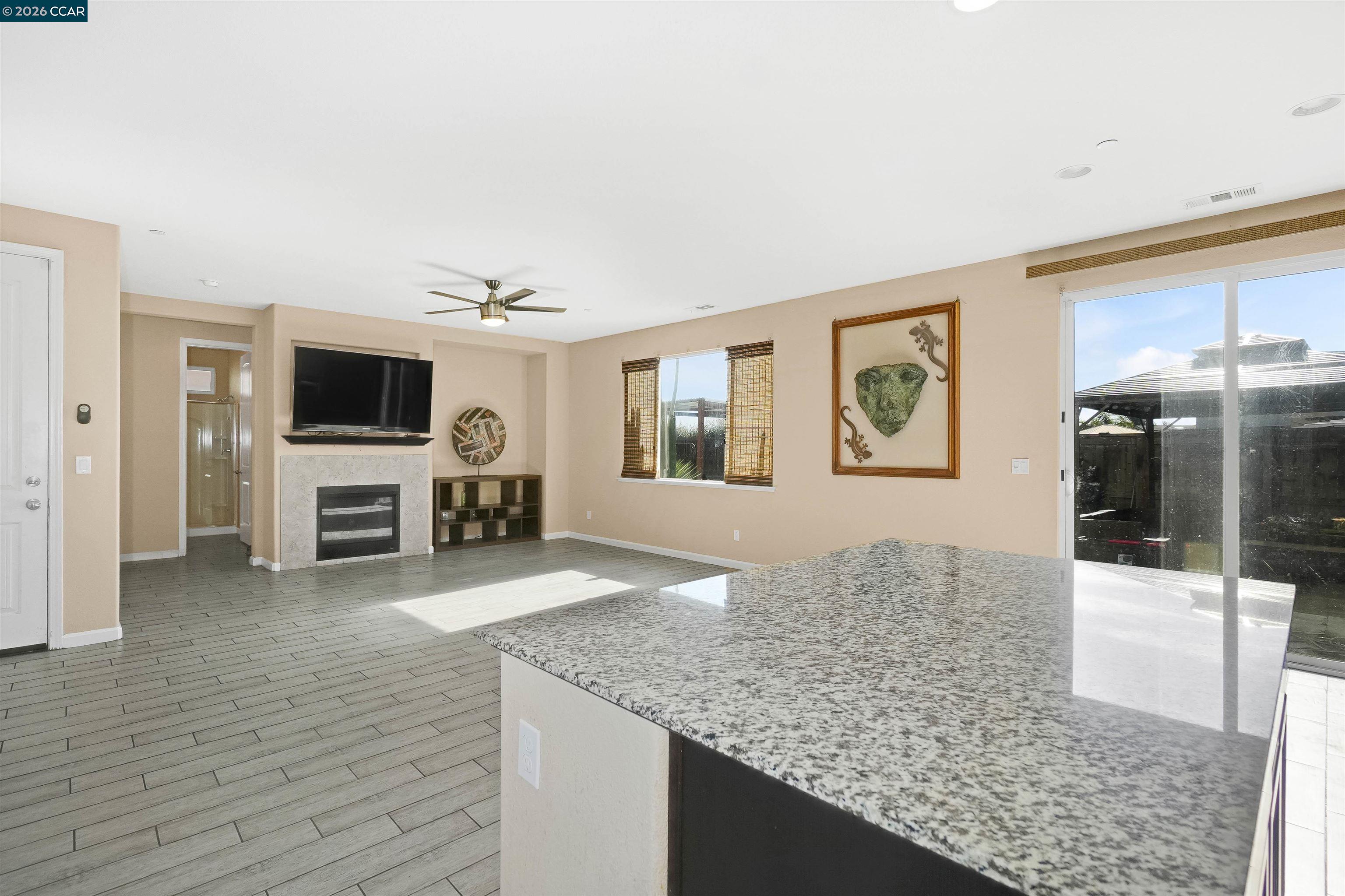 2138 Yellow Rose Cir, Fairfield CA 94534 — photo 23
