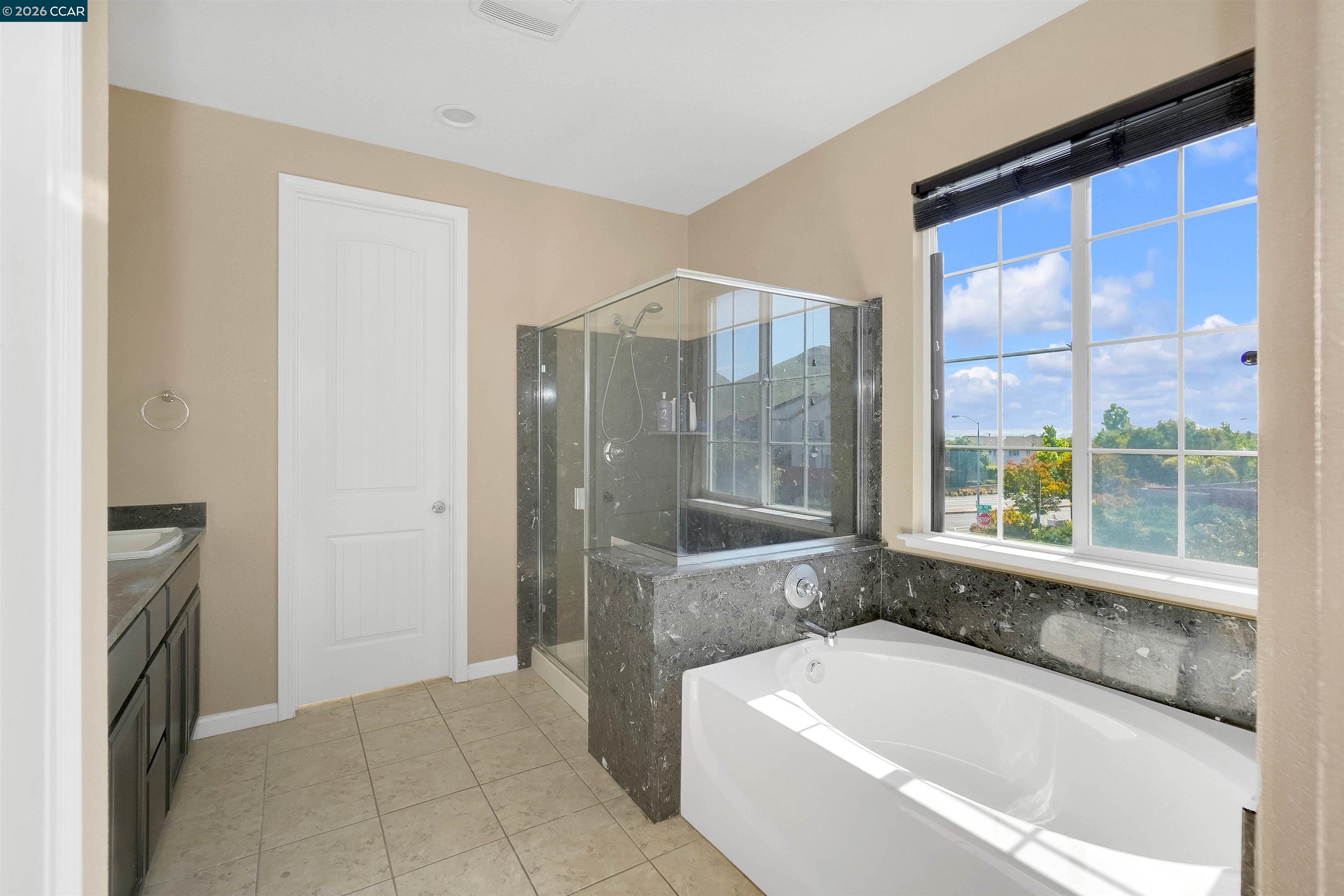 2138 Yellow Rose Cir, Fairfield CA 94534 — photo 40