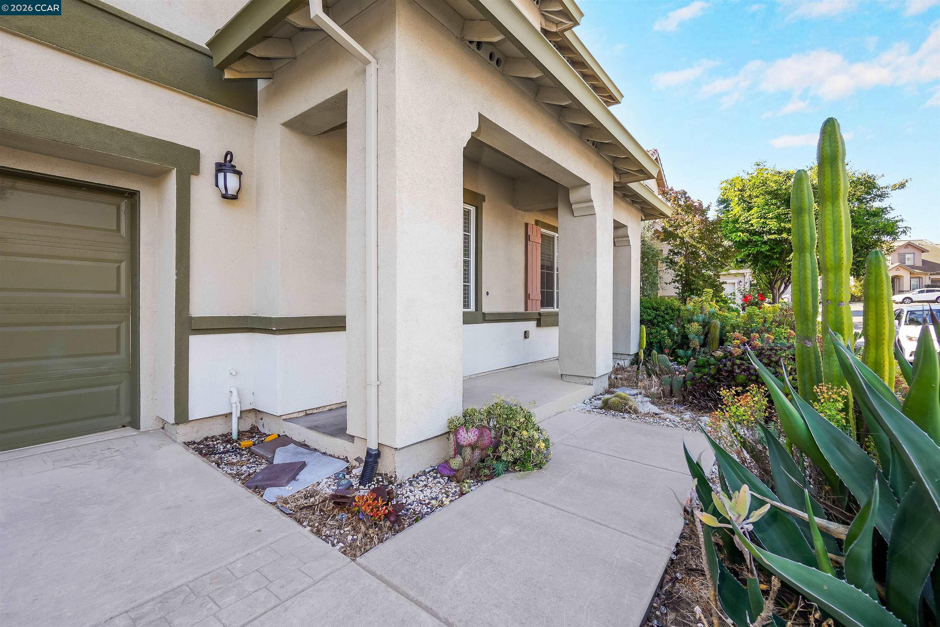 2138 Yellow Rose Cir, Fairfield CA 94534 — photo 5