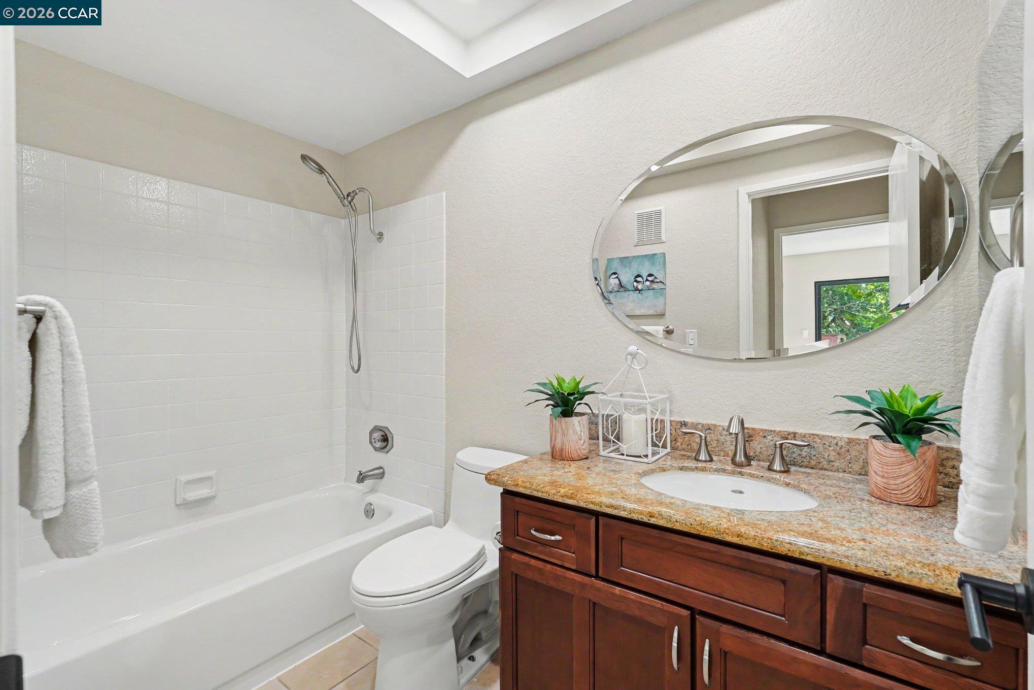 Photo #15: 41134178 Listing: Photo #15