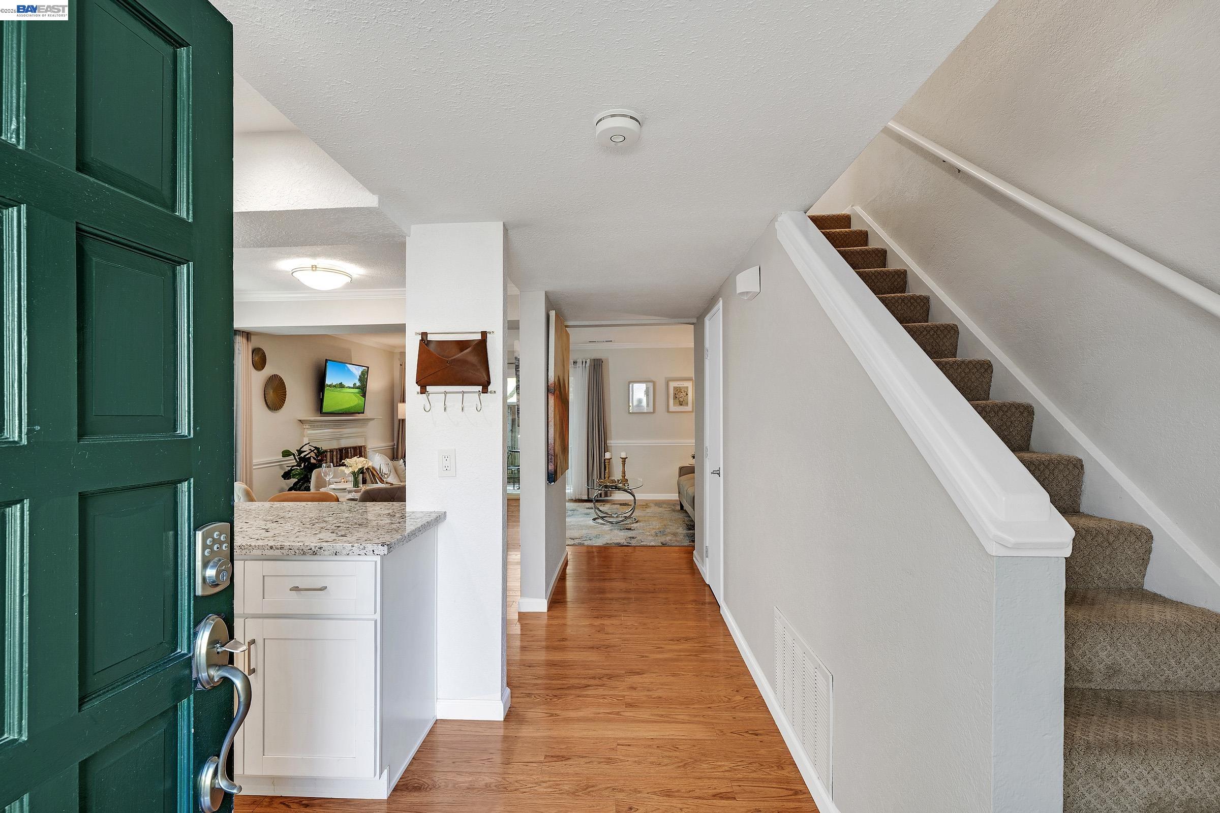 Photo #3: 41134211 Listing: Photo #3
