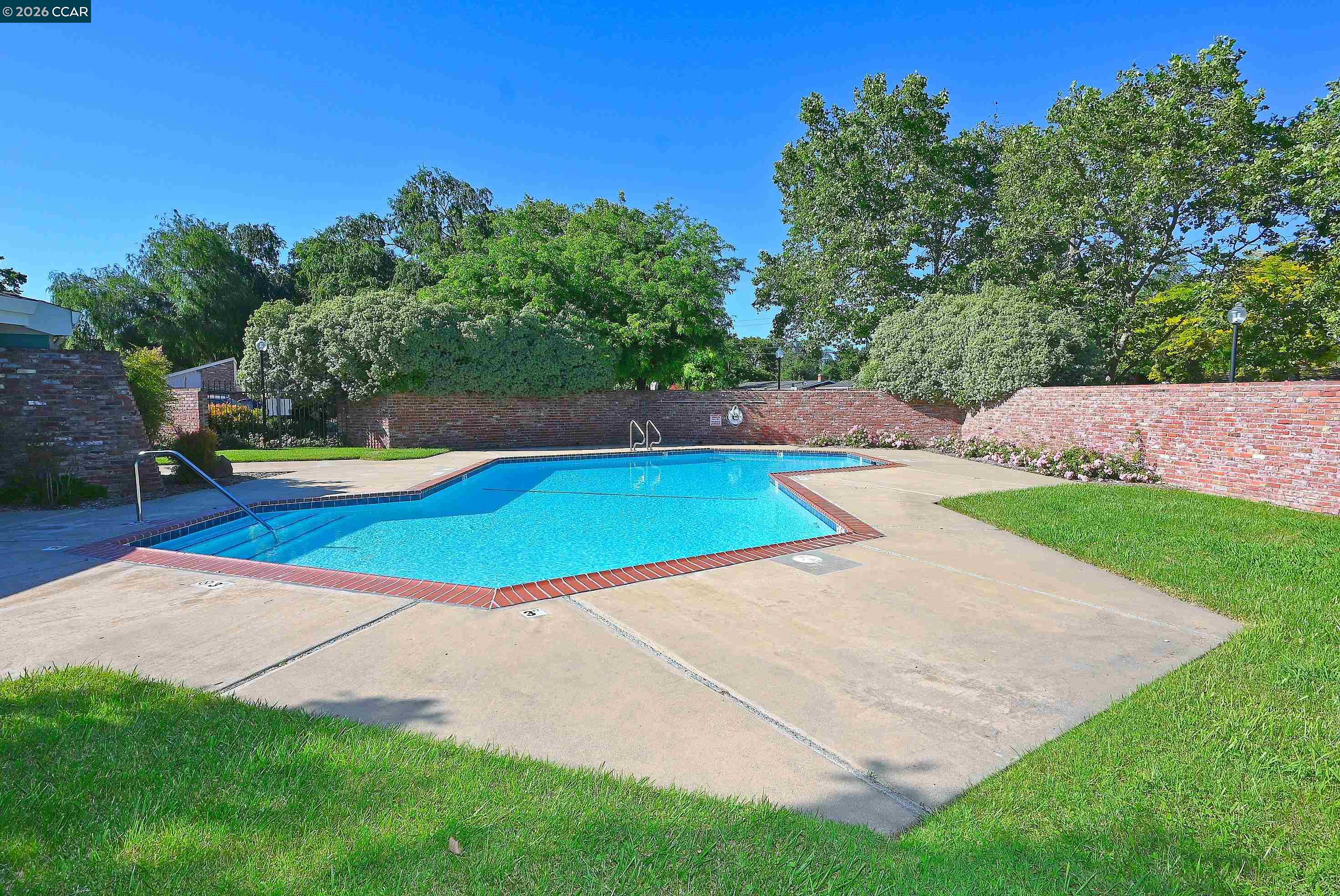 Photo #30: 41134226 Listing: Photo #30
