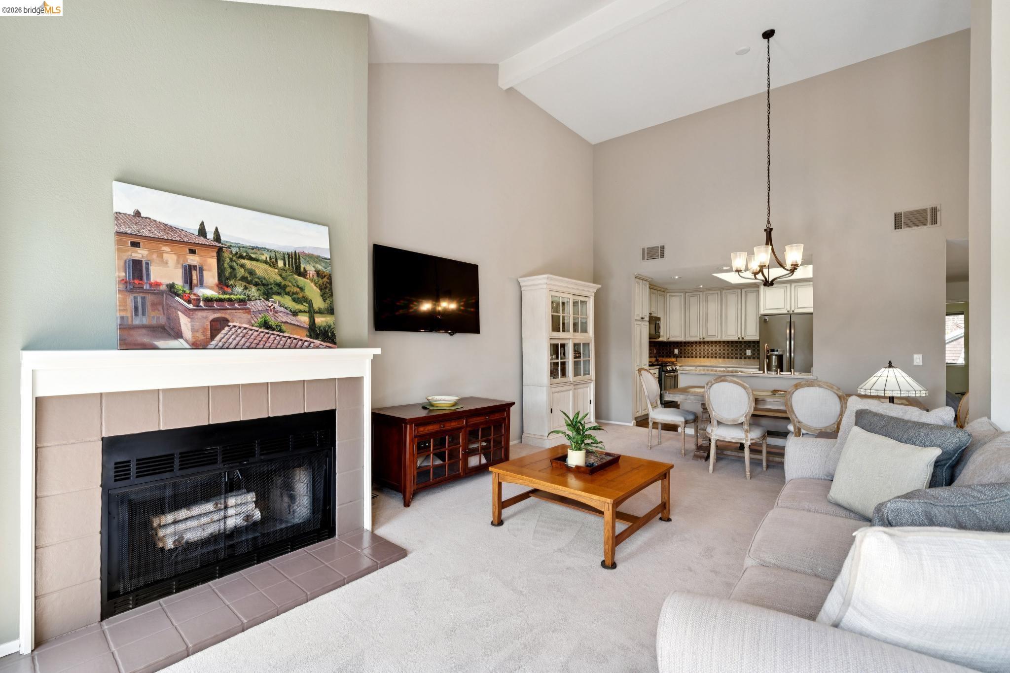 Photo #6: 41134240 Listing: Photo #6