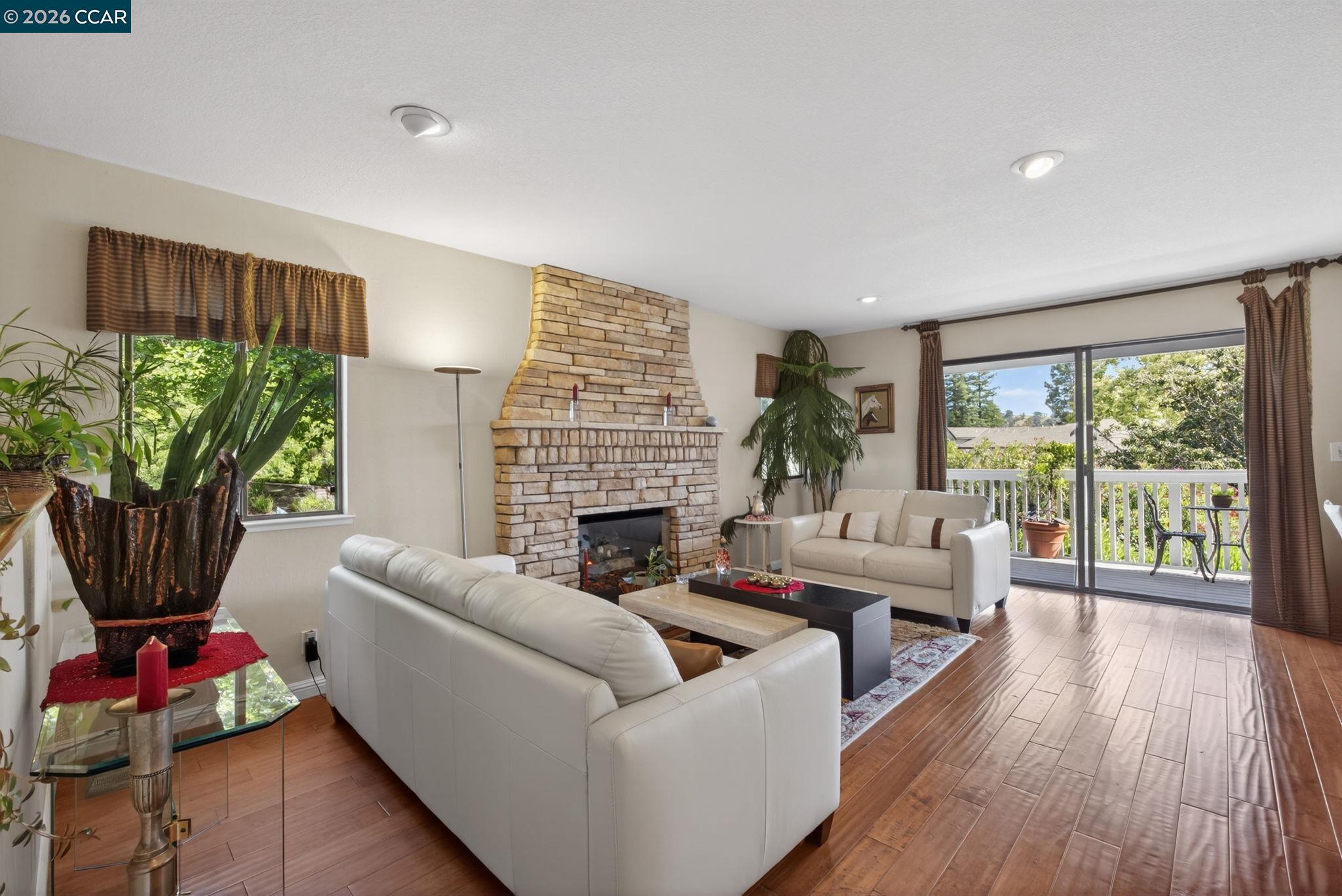 Photo #4: 41134252 Listing: Photo #4