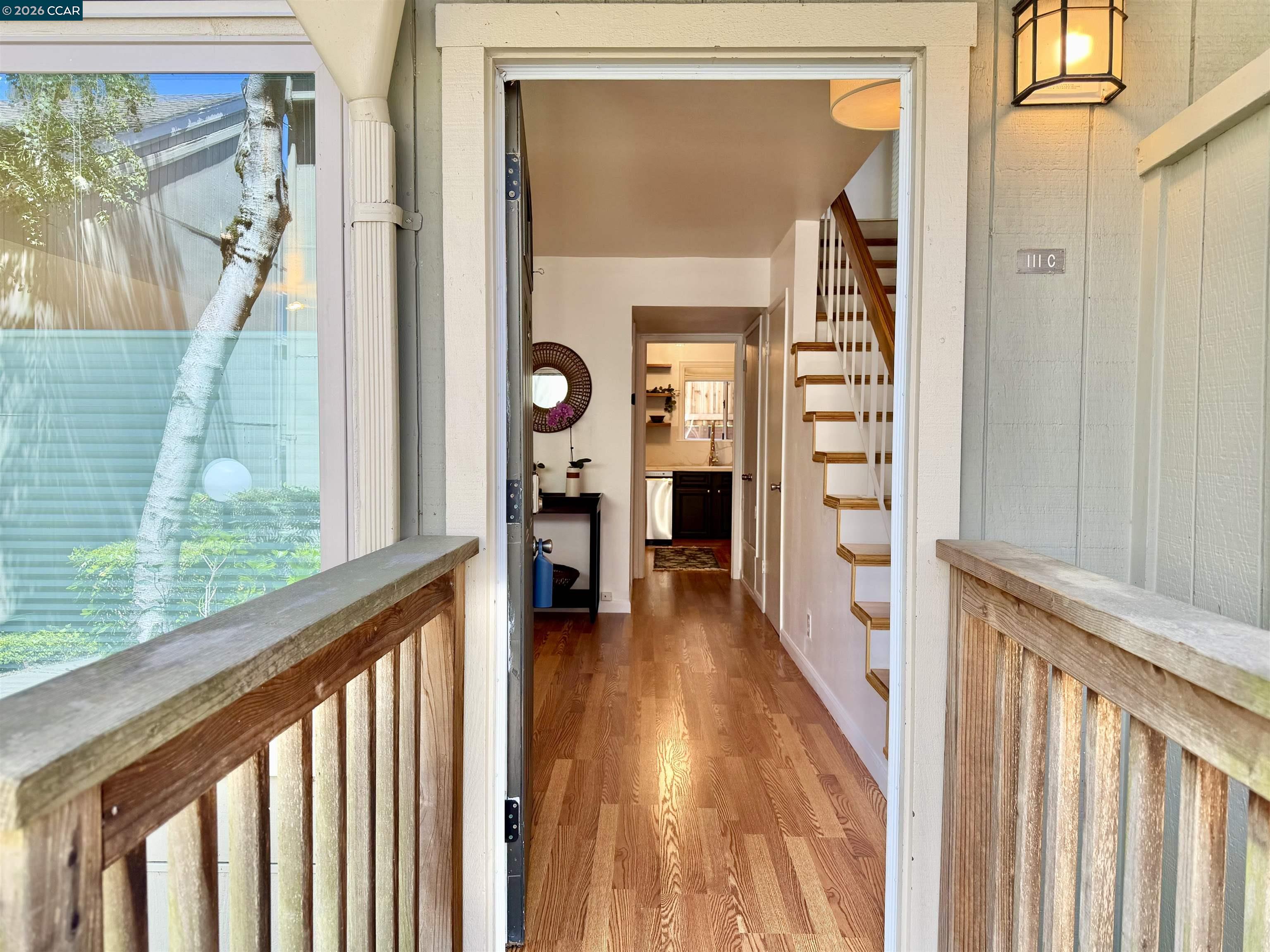 Photo #2: 41134272 Listing: Photo #2