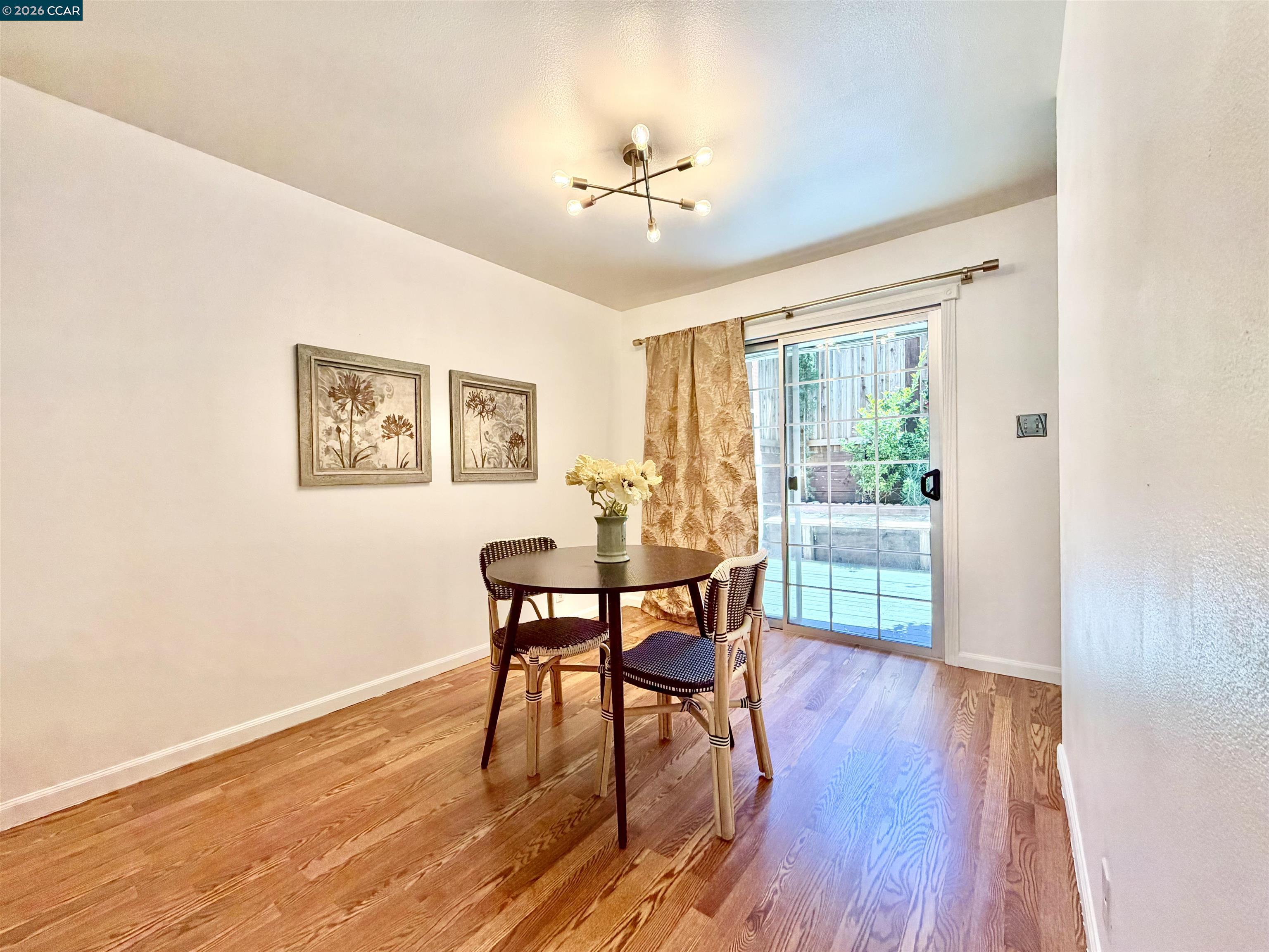 Photo #7: 41134272 Listing: Photo #7