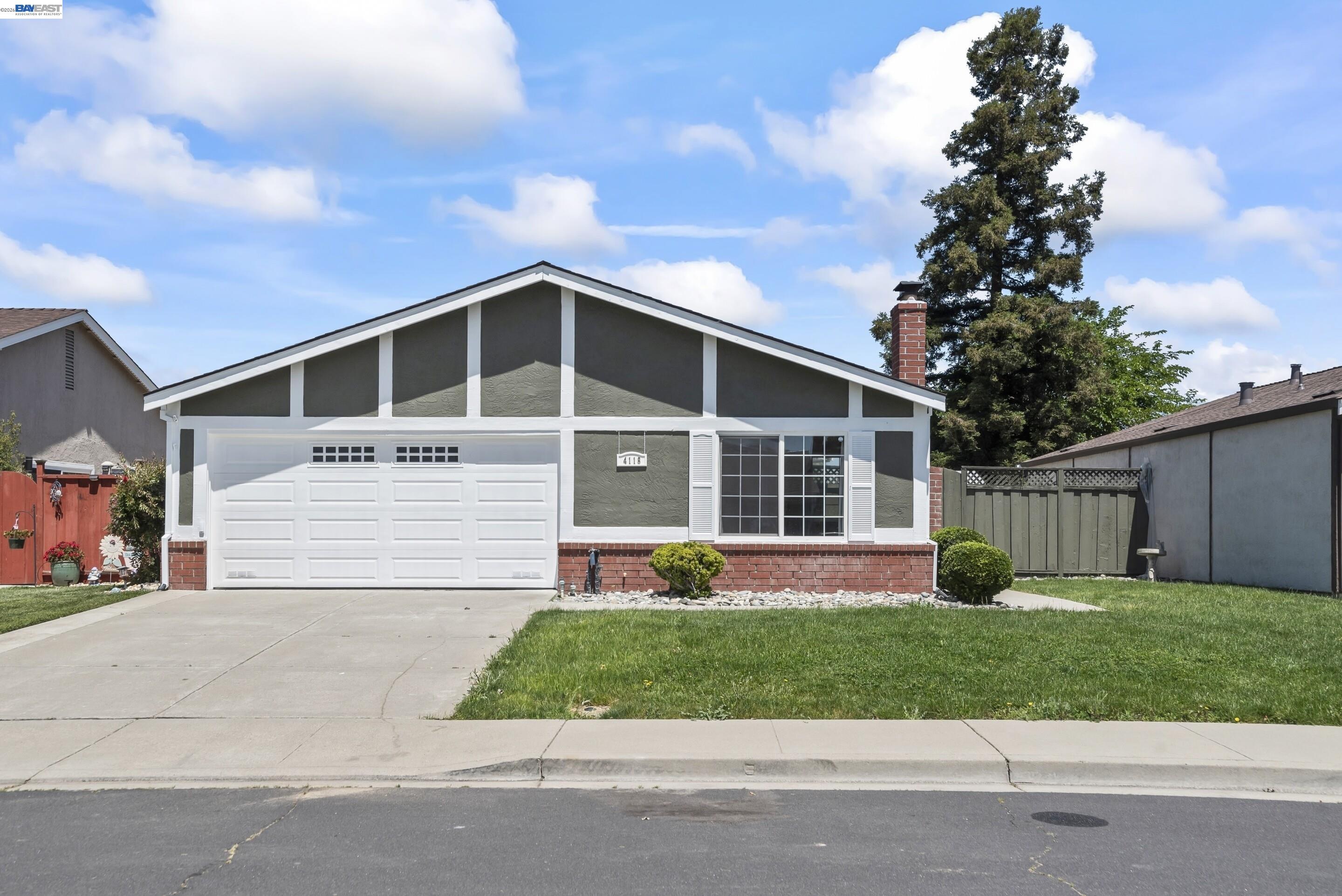 4118 Bristlecone Way