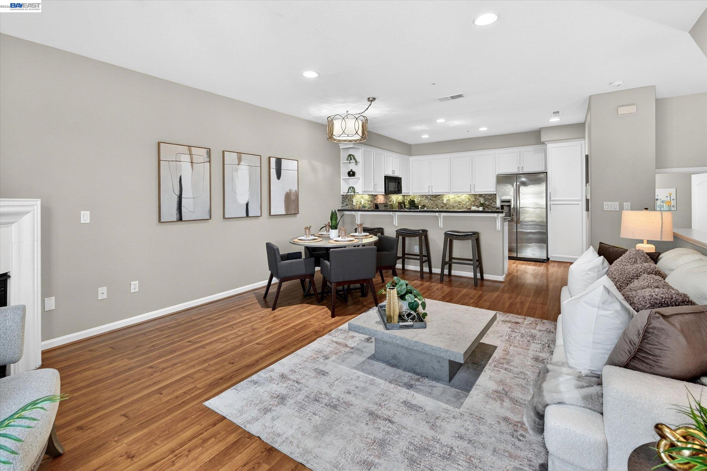 Photo #5: 41134306 Listing: Photo #5