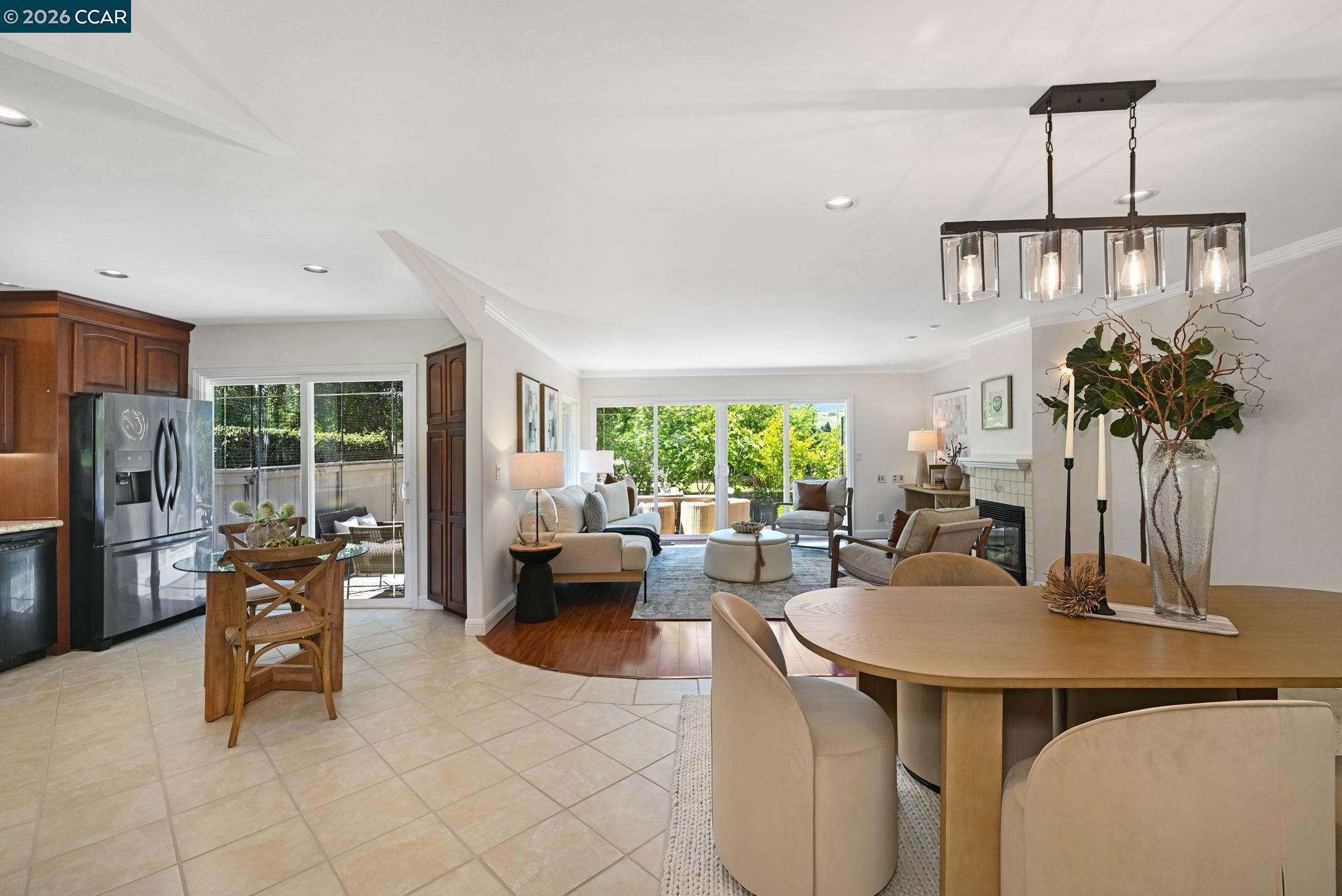 Photo #5: 41134323 Listing: Photo #5