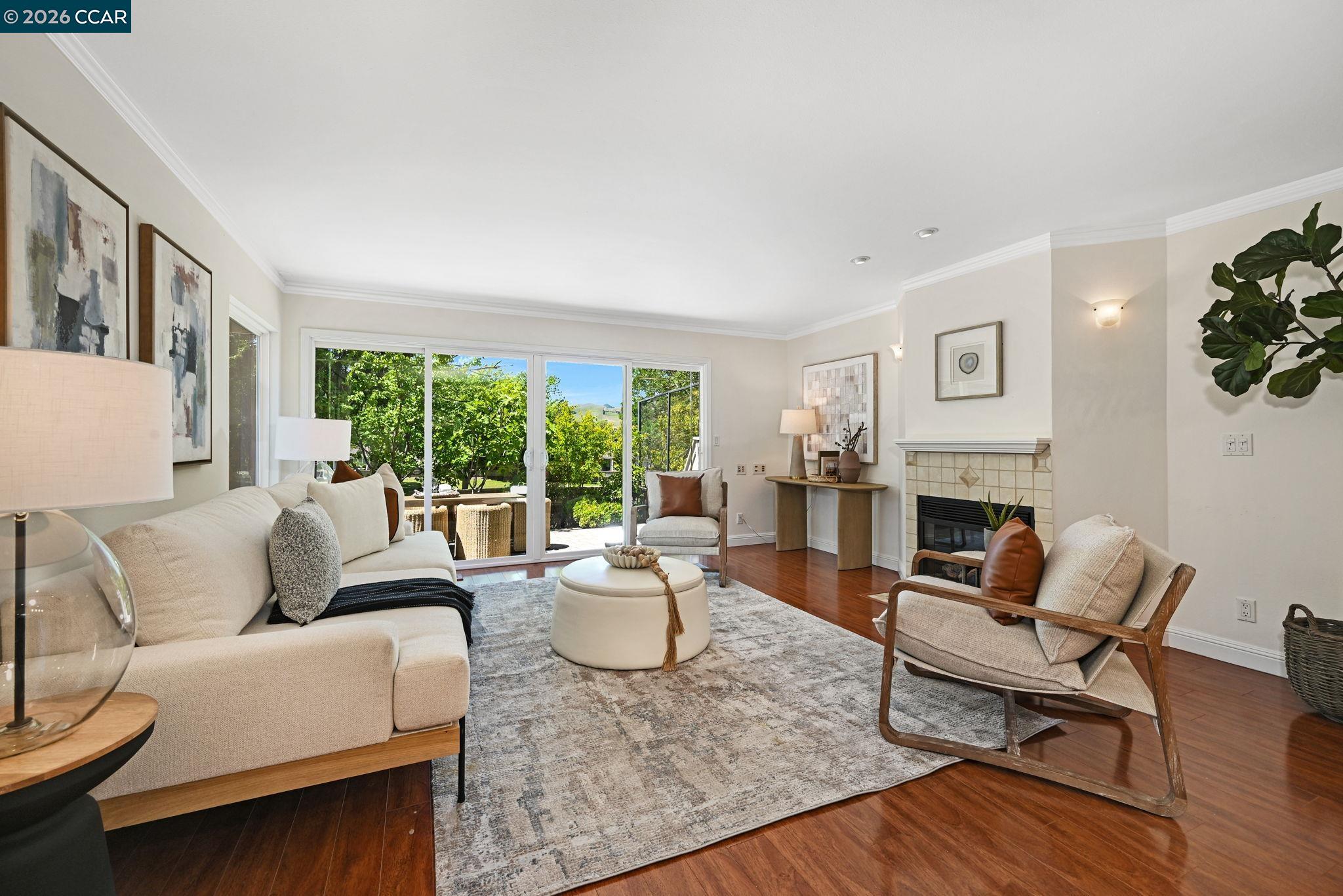 Photo #6: 41134323 Listing: Photo #6