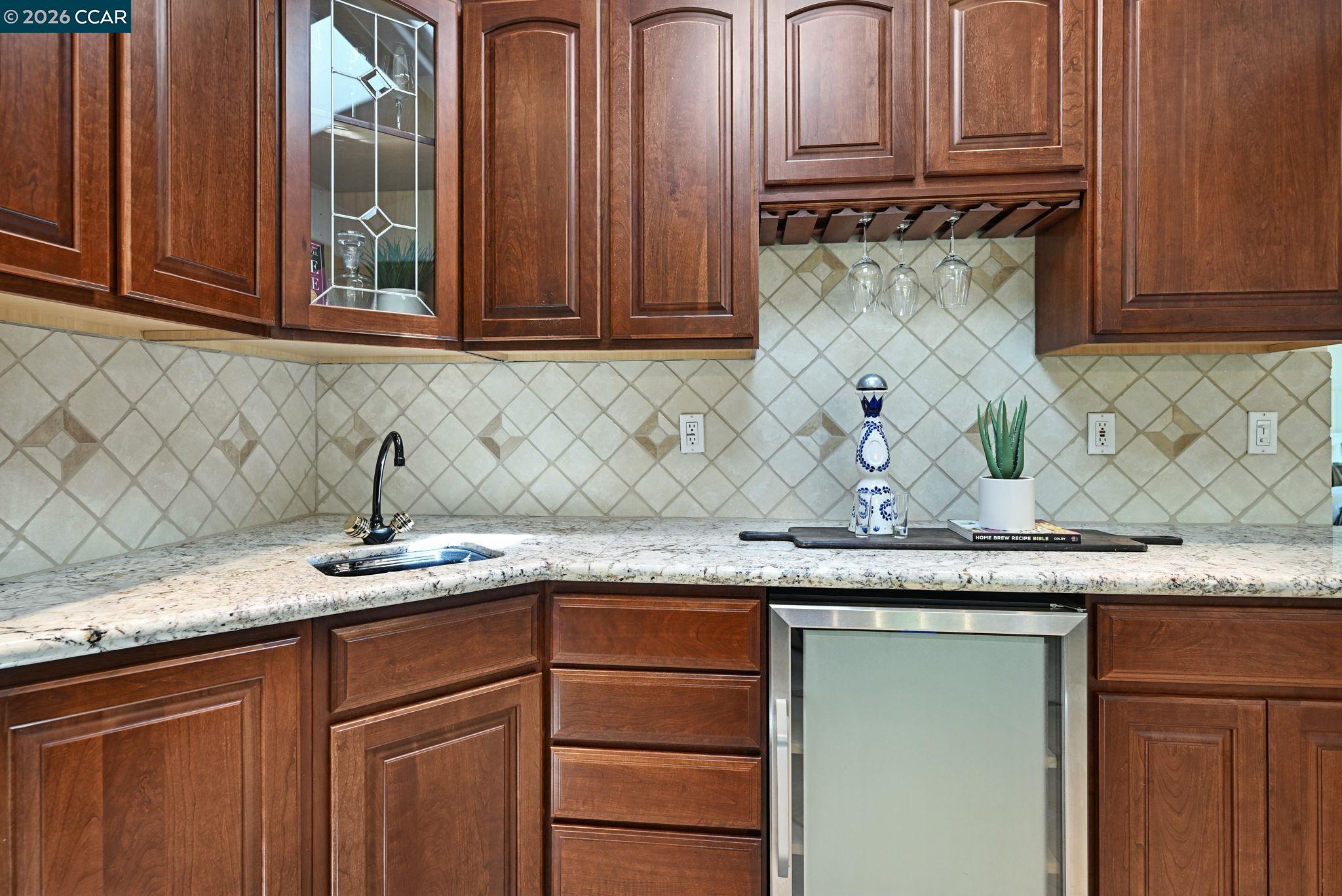 Photo #10: 41134323 Listing: Photo #10