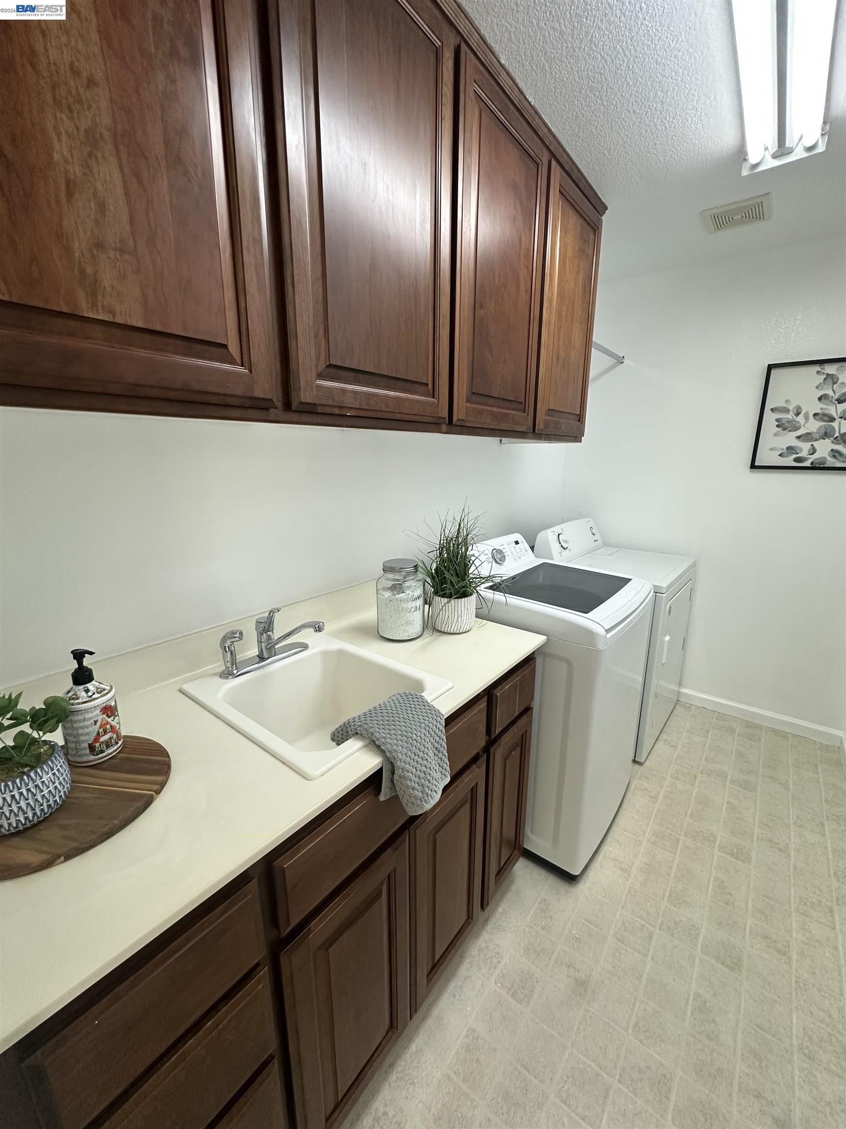 140 W Brilloso Ln, Mountain House CA 95391 — photo 19