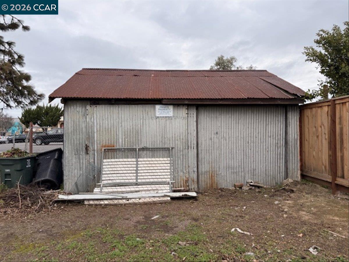 151 S 3Rd Ave, Oakdale CA 95361 — photo 10