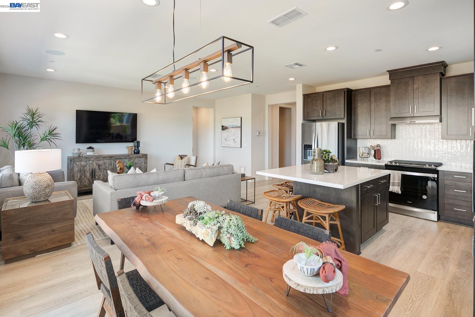 1306 Parkcrest Circle, Manteca CA 95336 — photo 15